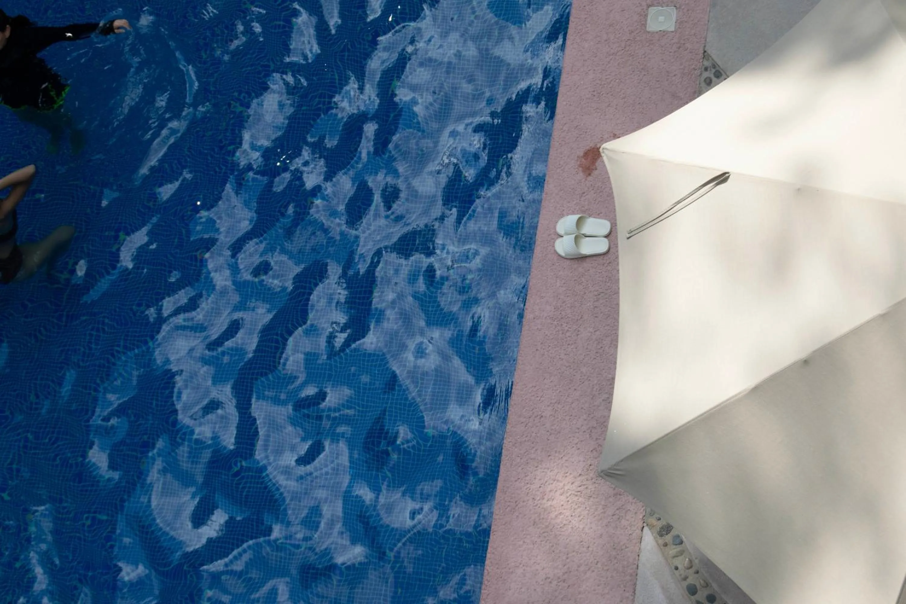 Swimming pool in Hotelito Los Sueños