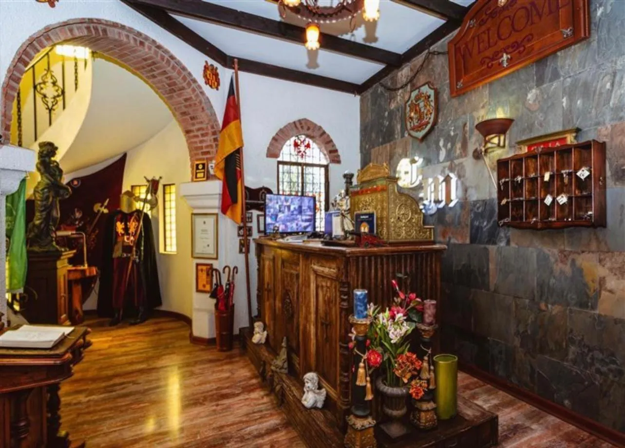 Lobby or reception in Castillo Medieval