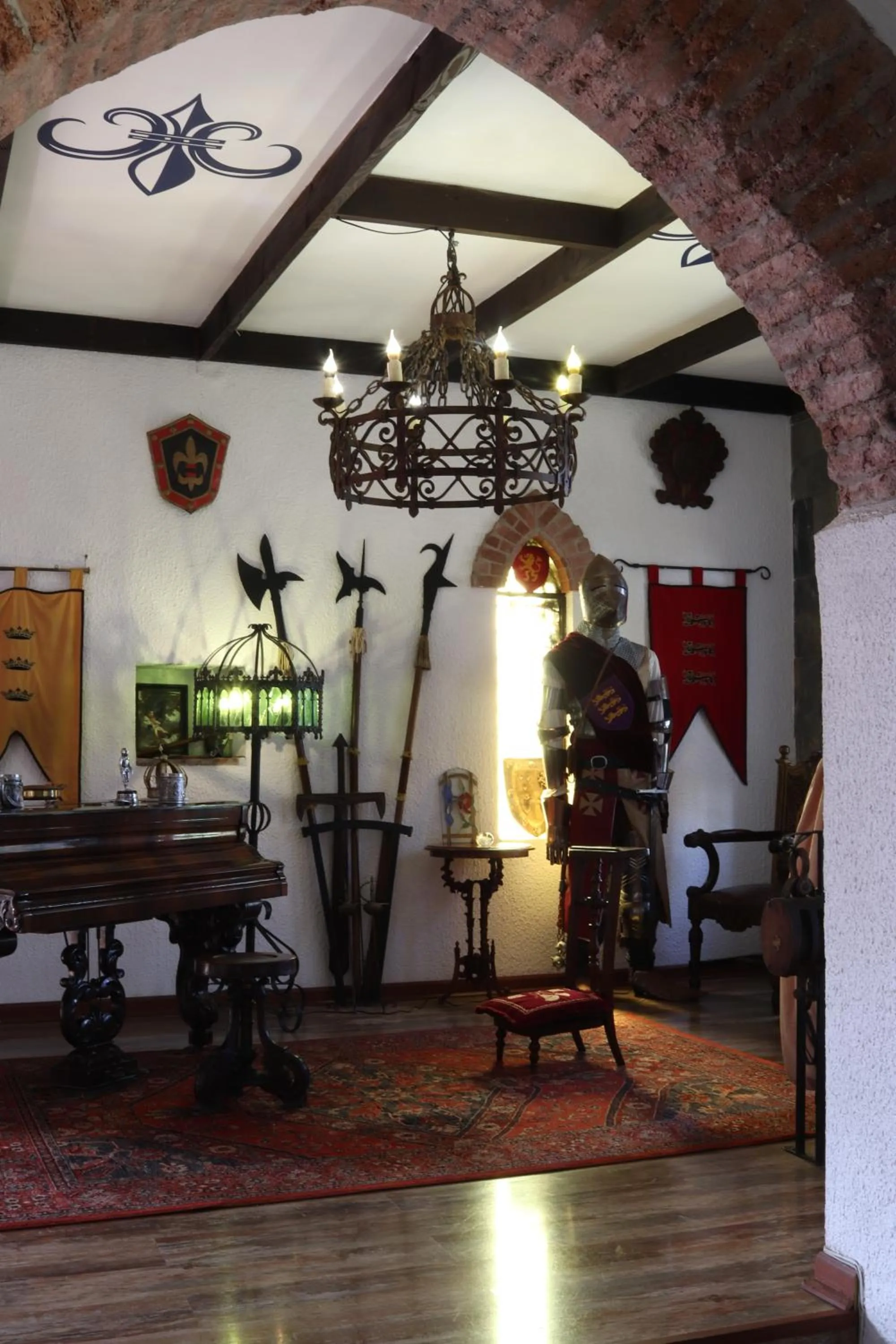 Seating area in Castillo Medieval