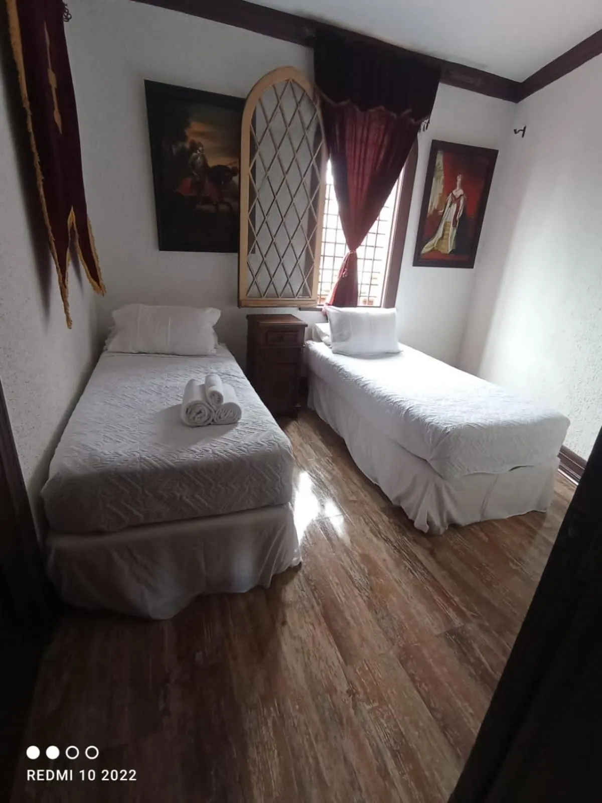 Photo of the whole room, Bed in Castillo Medieval