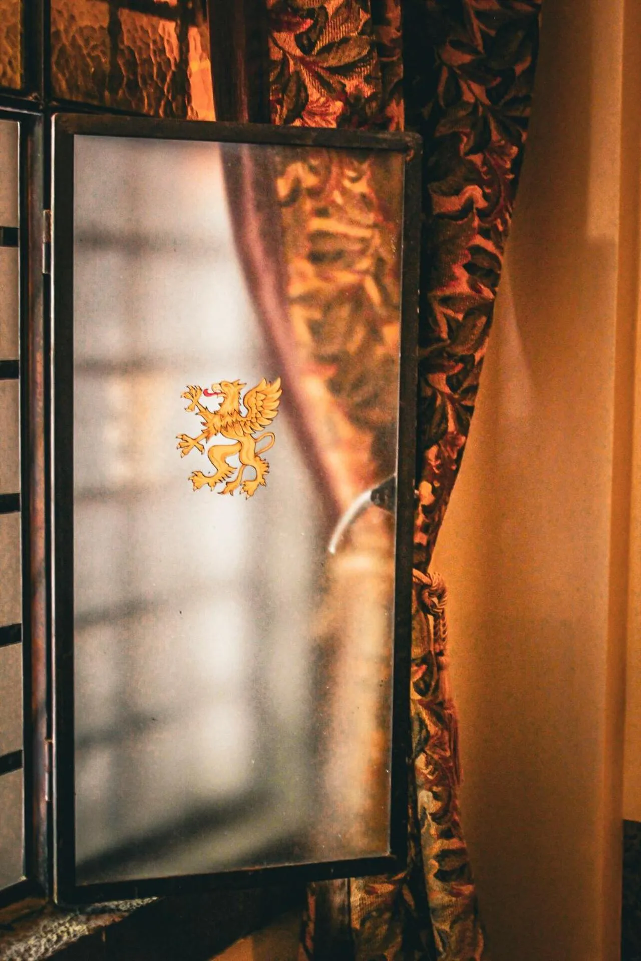 Logo/Certificate/Sign in Castillo Medieval