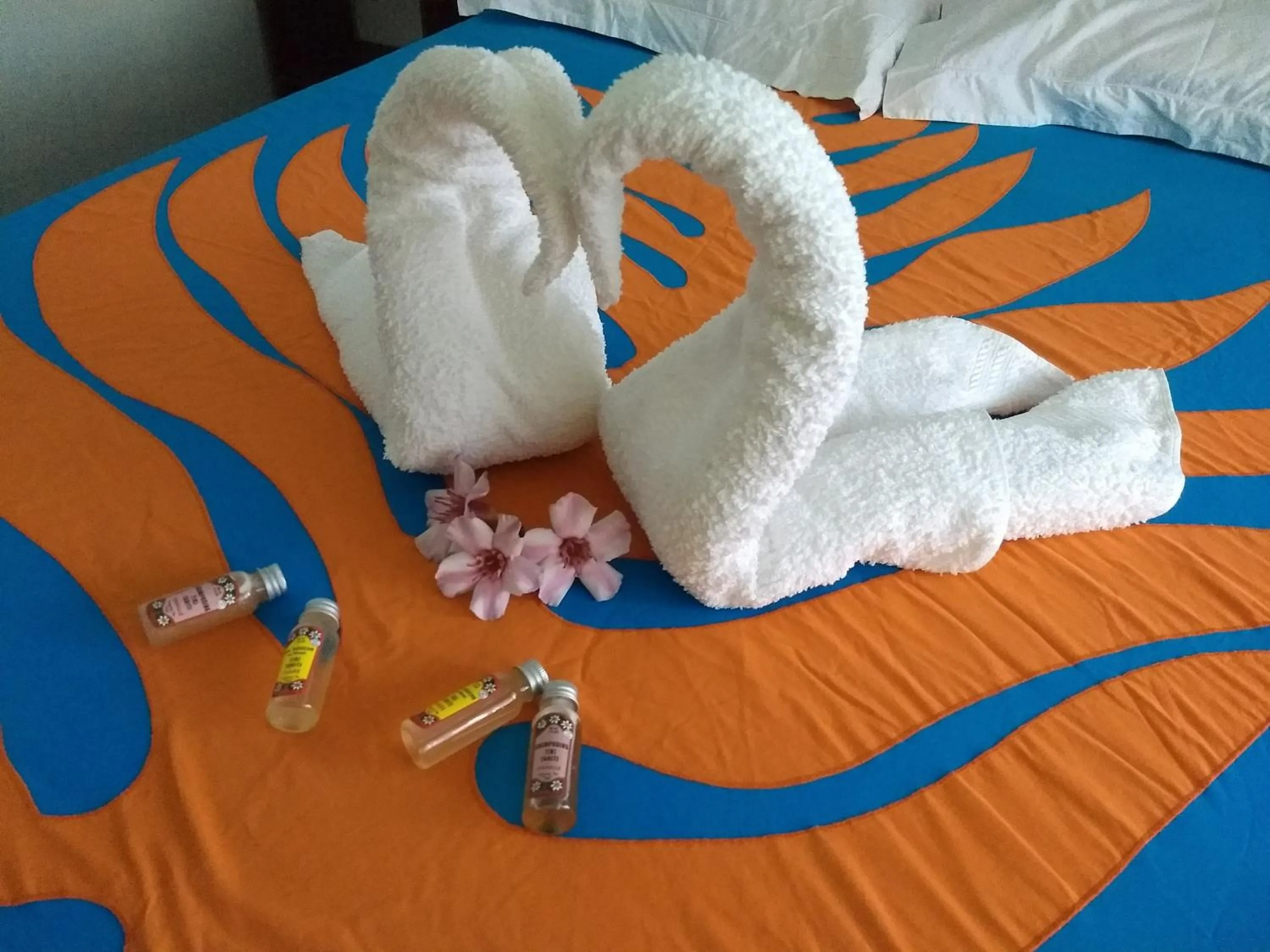 Decorative detail, Bed in Pension Les Trois Cascades