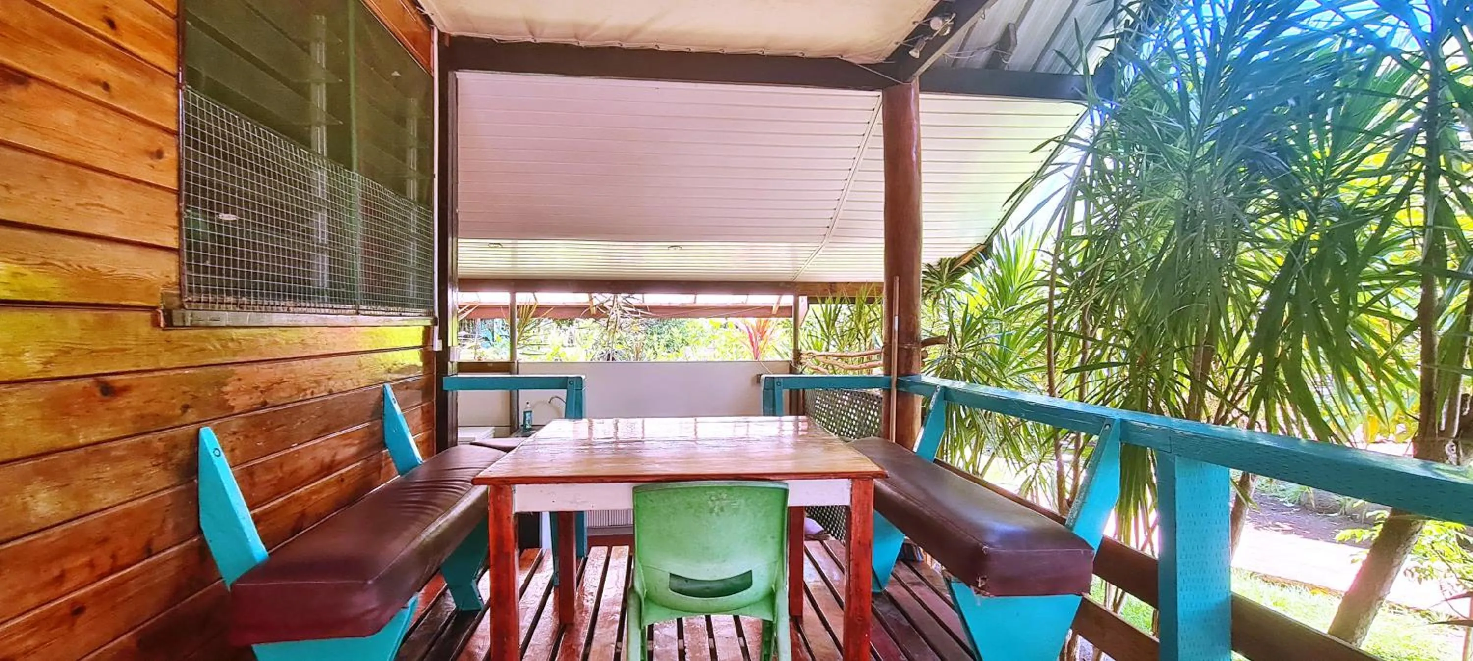 Patio in Pension Les Trois Cascades