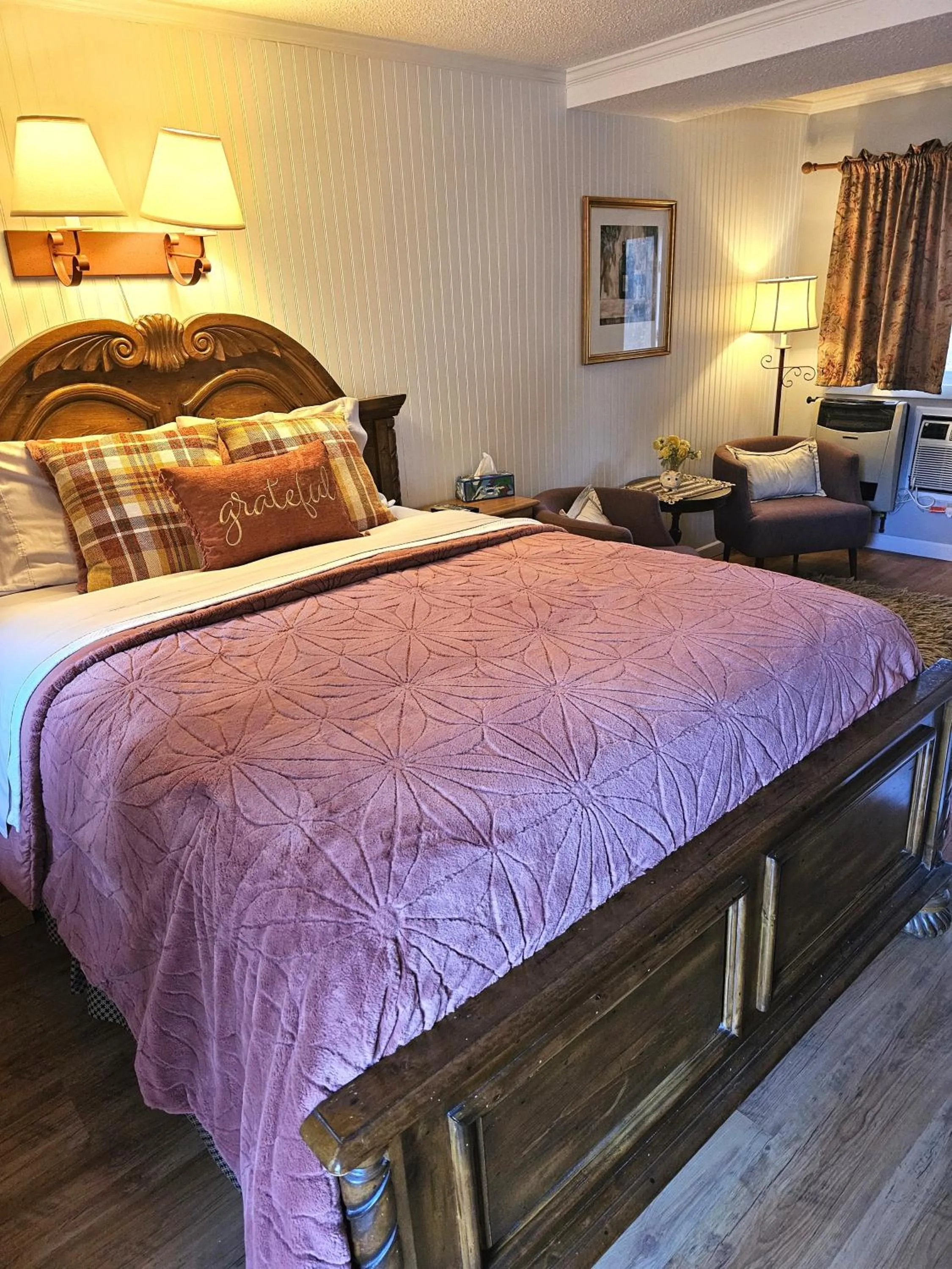 Bed in Cornwall Inn