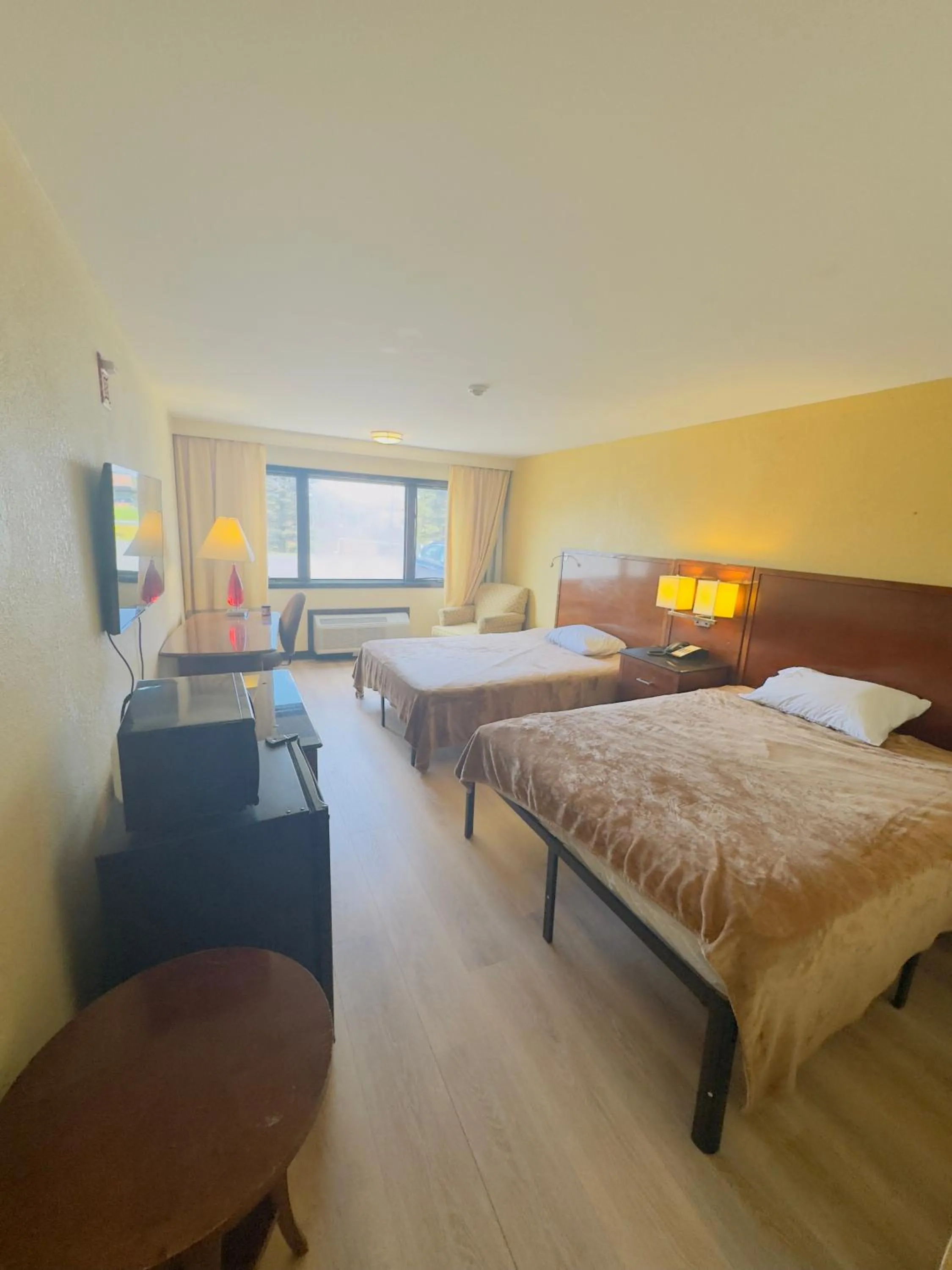 Bed in Hilltop Inn