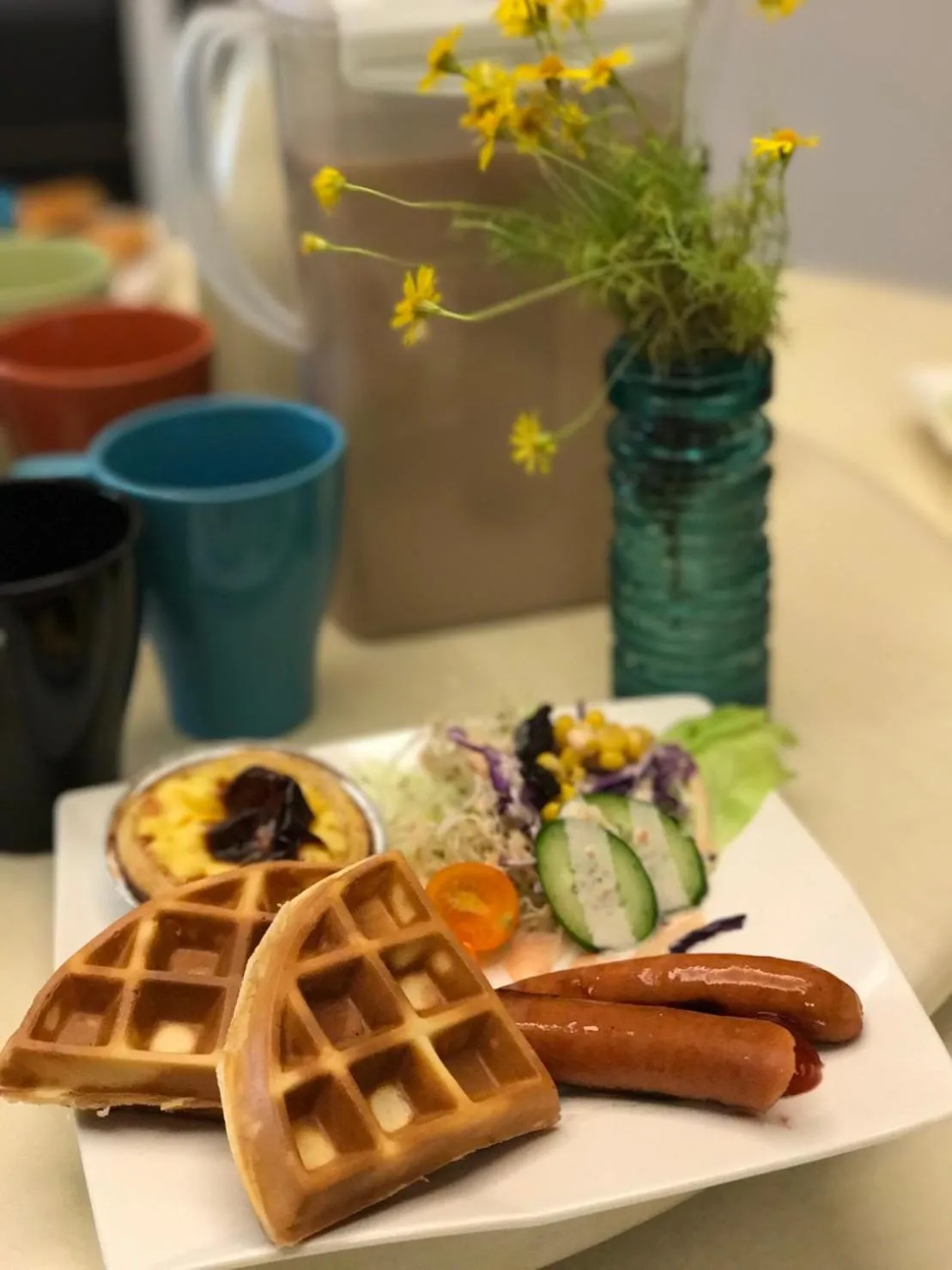 Breakfast in Yurong B&B