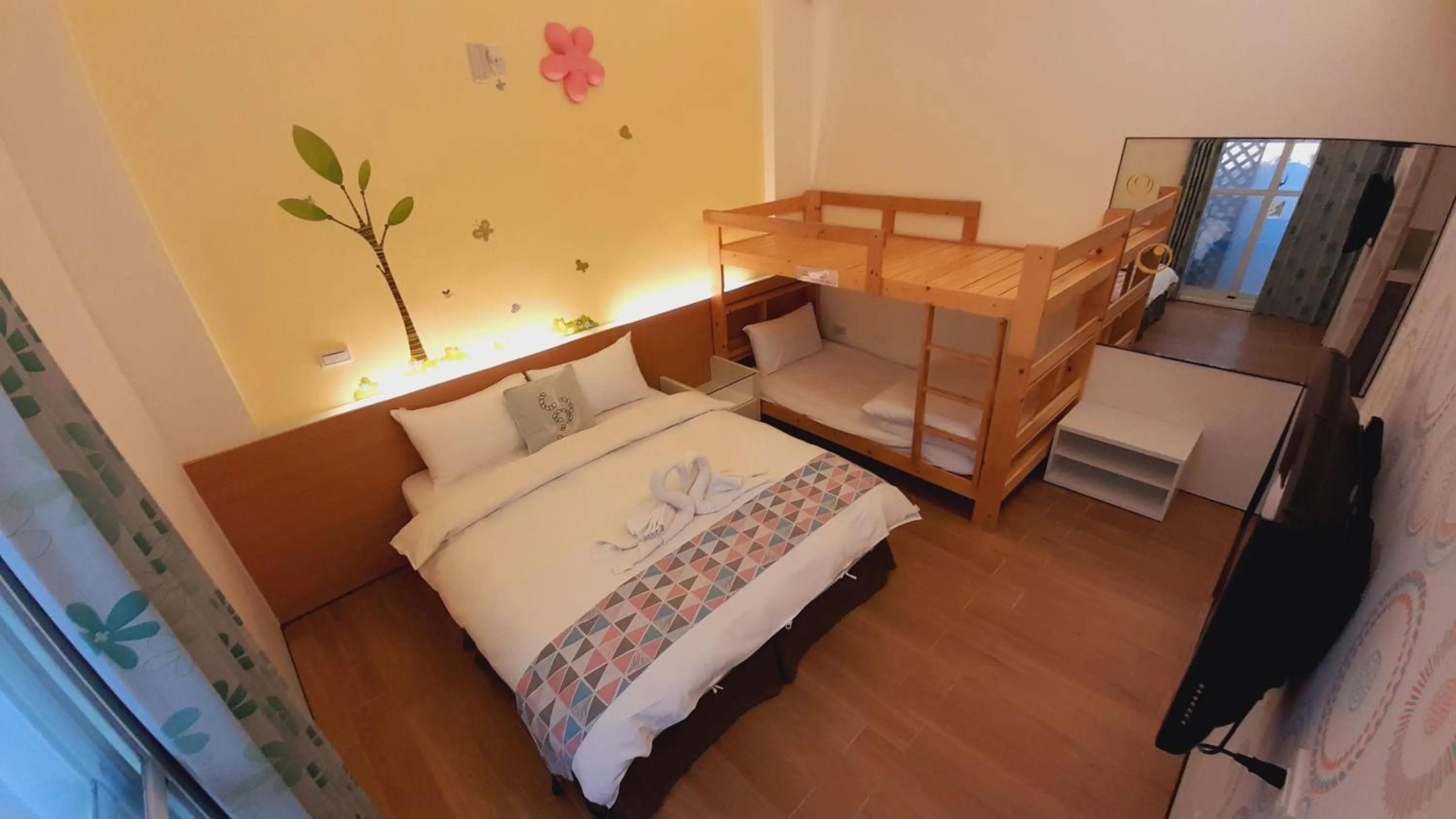Bedroom, Bed in Yurong B&B