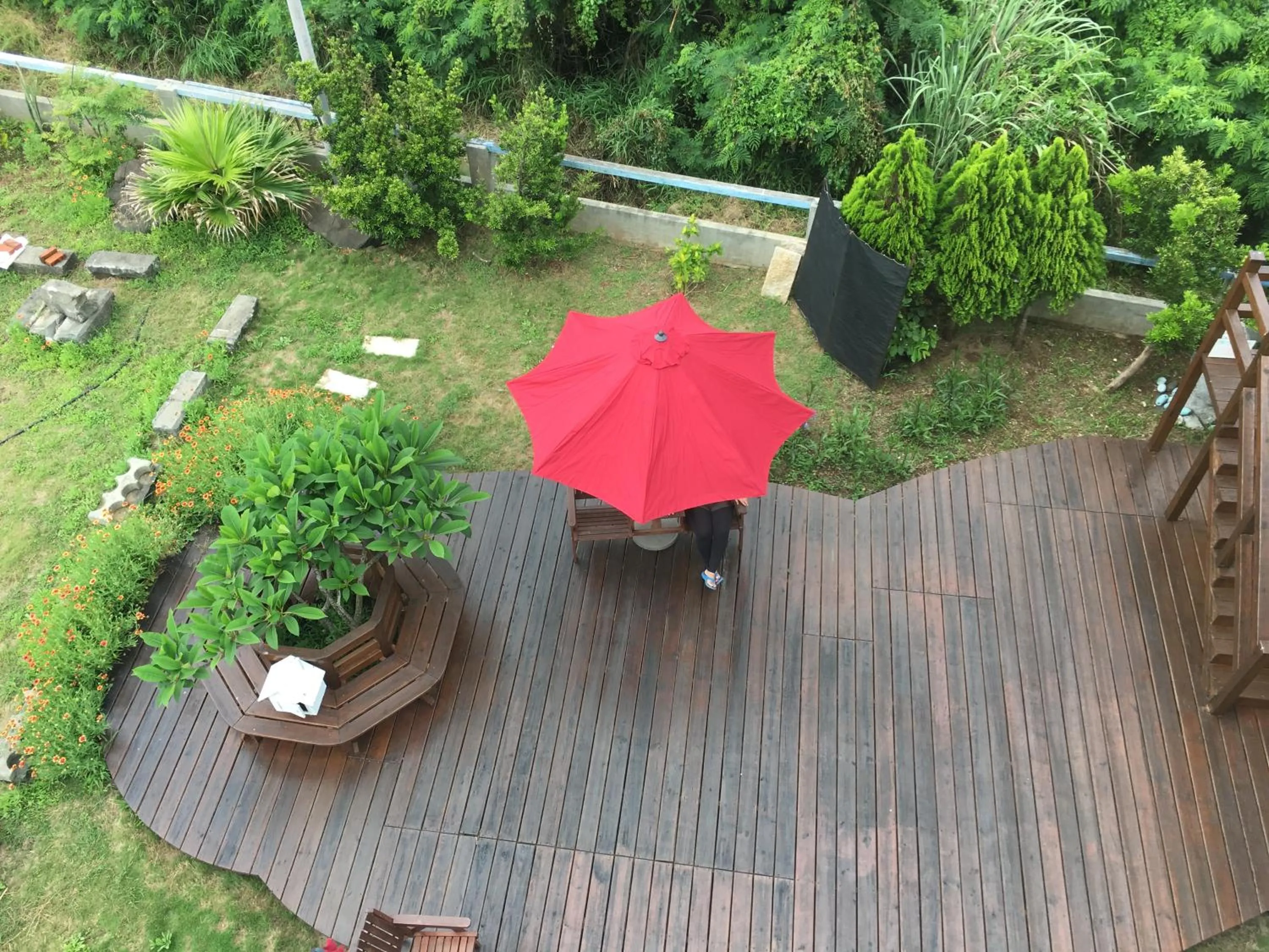 Garden in Yurong B&B