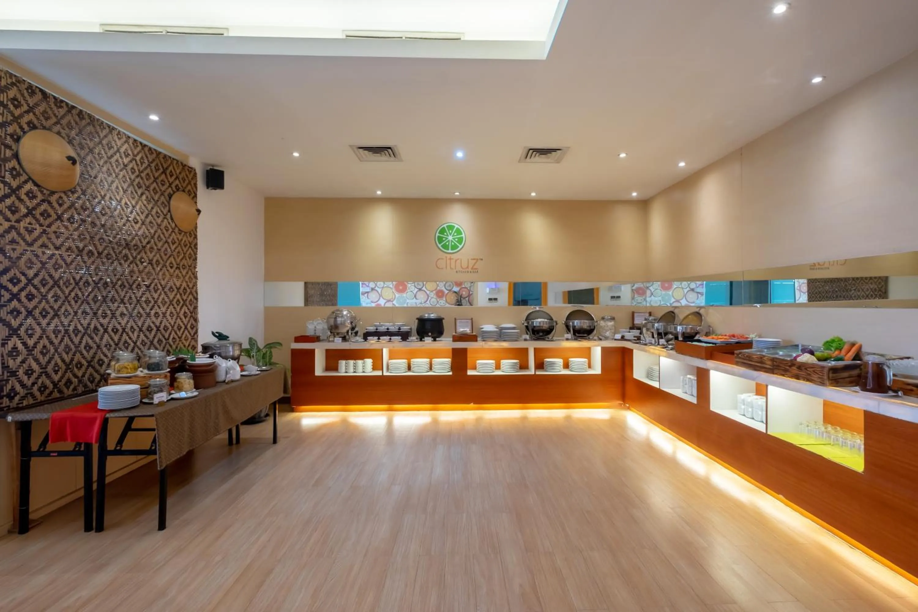 Zest Jemursari by Swiss-Belhotel International