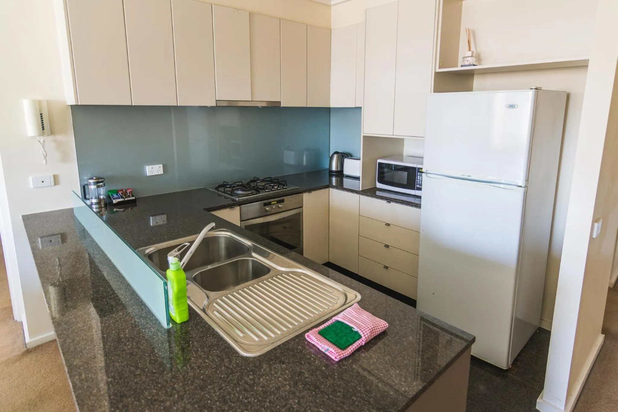 Coffee/tea facilities in IMSA Group