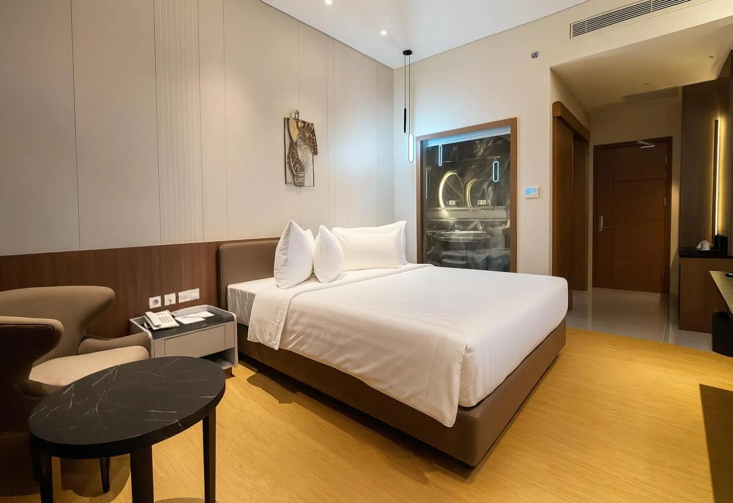 Bed in Ijen Suites Resort & Convention