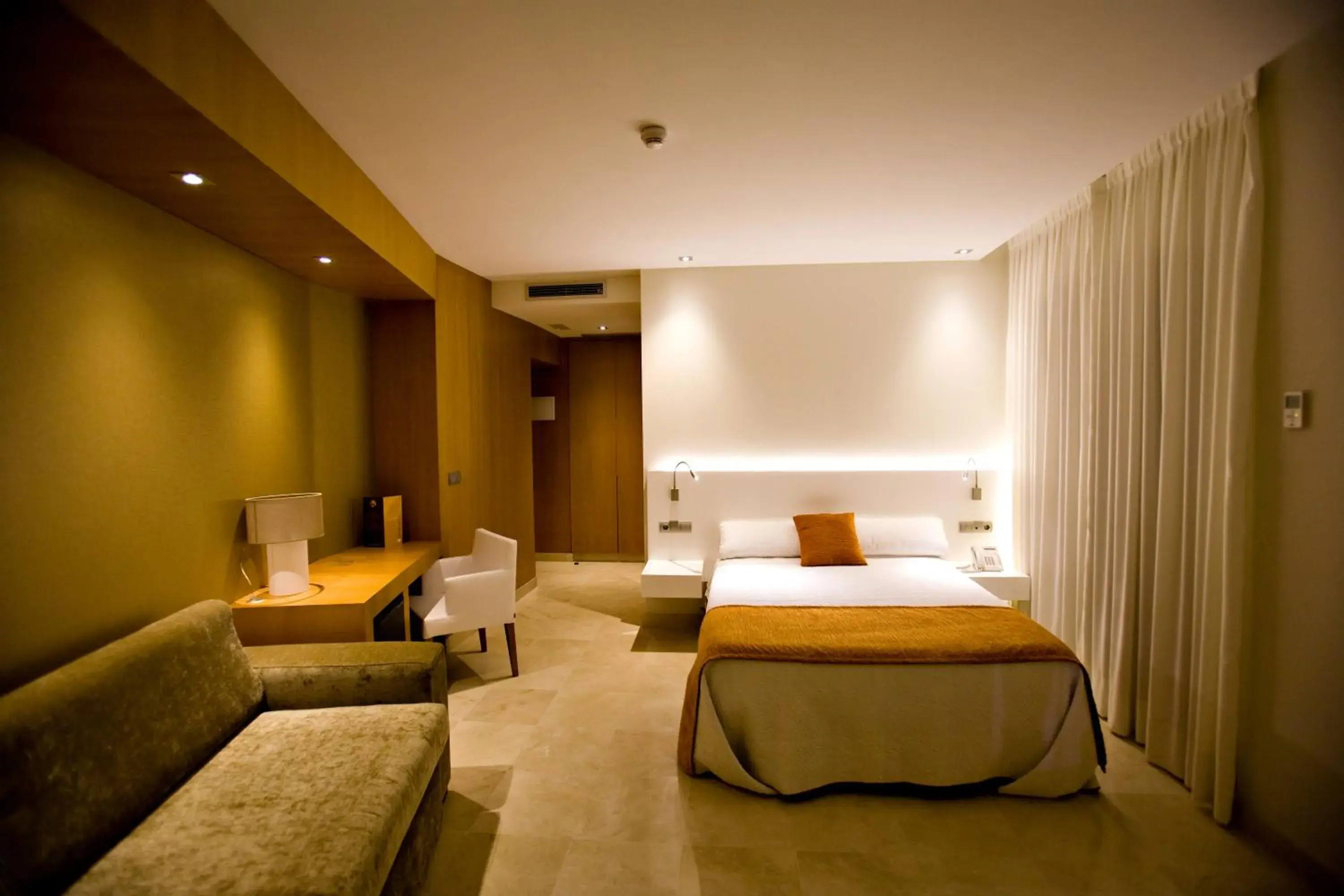 Photo of the whole room, Bed in Hotel Barrameda Photo of the whole room, Bed in Hotel Barrameda