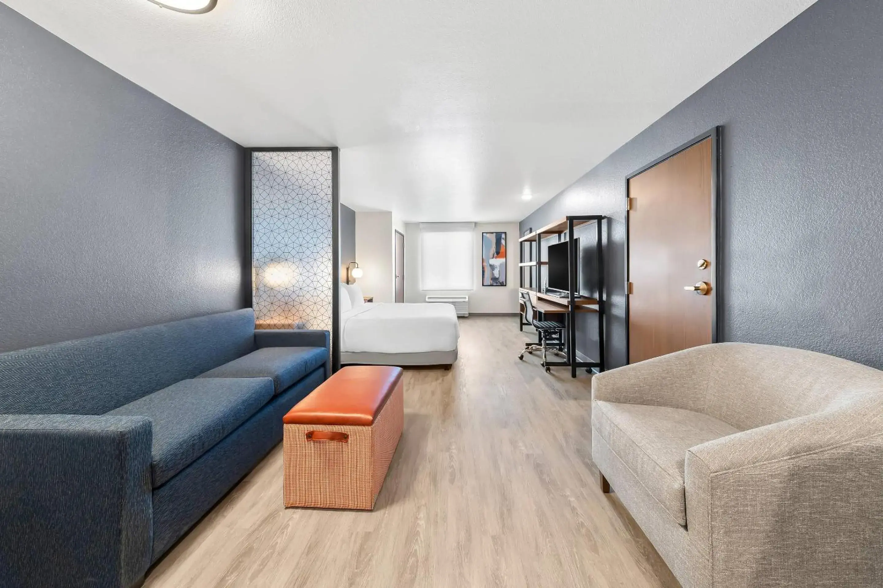 King Suite with Sofa - Disability Access/Non Smoking in Everhome Suites San Bernardino - Loma Linda King Suite with Sofa - Disability Access/Non Smoking in Everhome Suites San Bernardino - Loma Linda