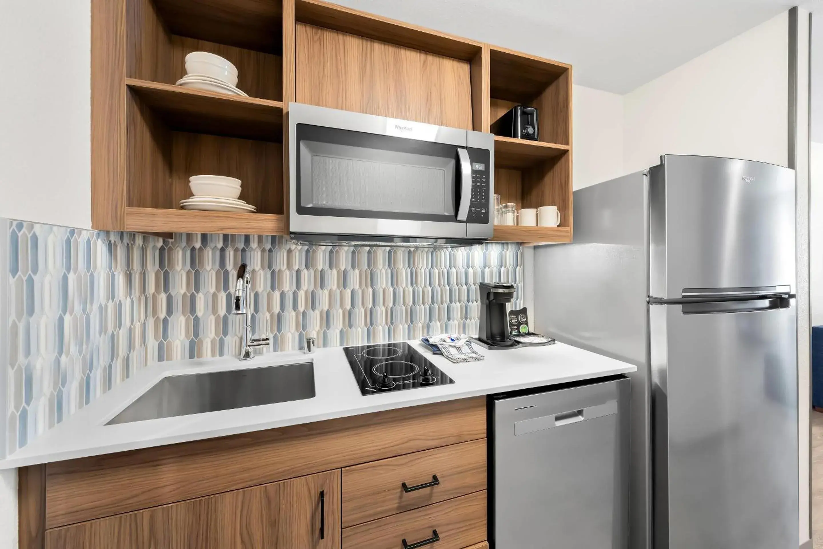 Queen Suite with Two Queen Beds and Sofa - Non Smoking in Everhome Suites San Bernardino - Loma Linda Queen Suite with Two Queen Beds and Sofa - Non Smoking in Everhome Suites San Bernardino - Loma Linda