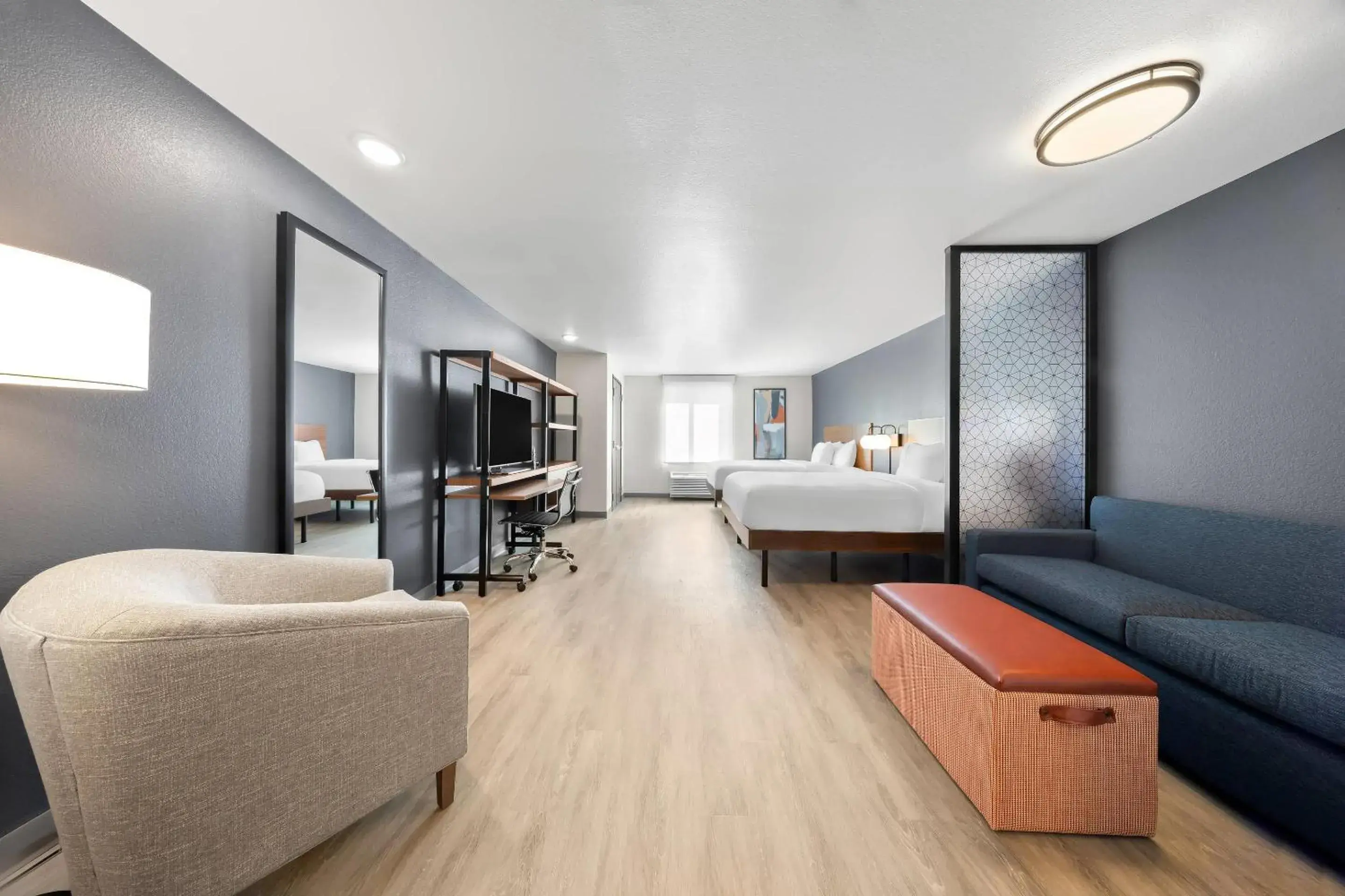 Queen Suite with Two Queen Beds and Sofa - Non Smoking in Everhome Suites San Bernardino - Loma Linda Queen Suite with Two Queen Beds and Sofa - Non Smoking in Everhome Suites San Bernardino - Loma Linda