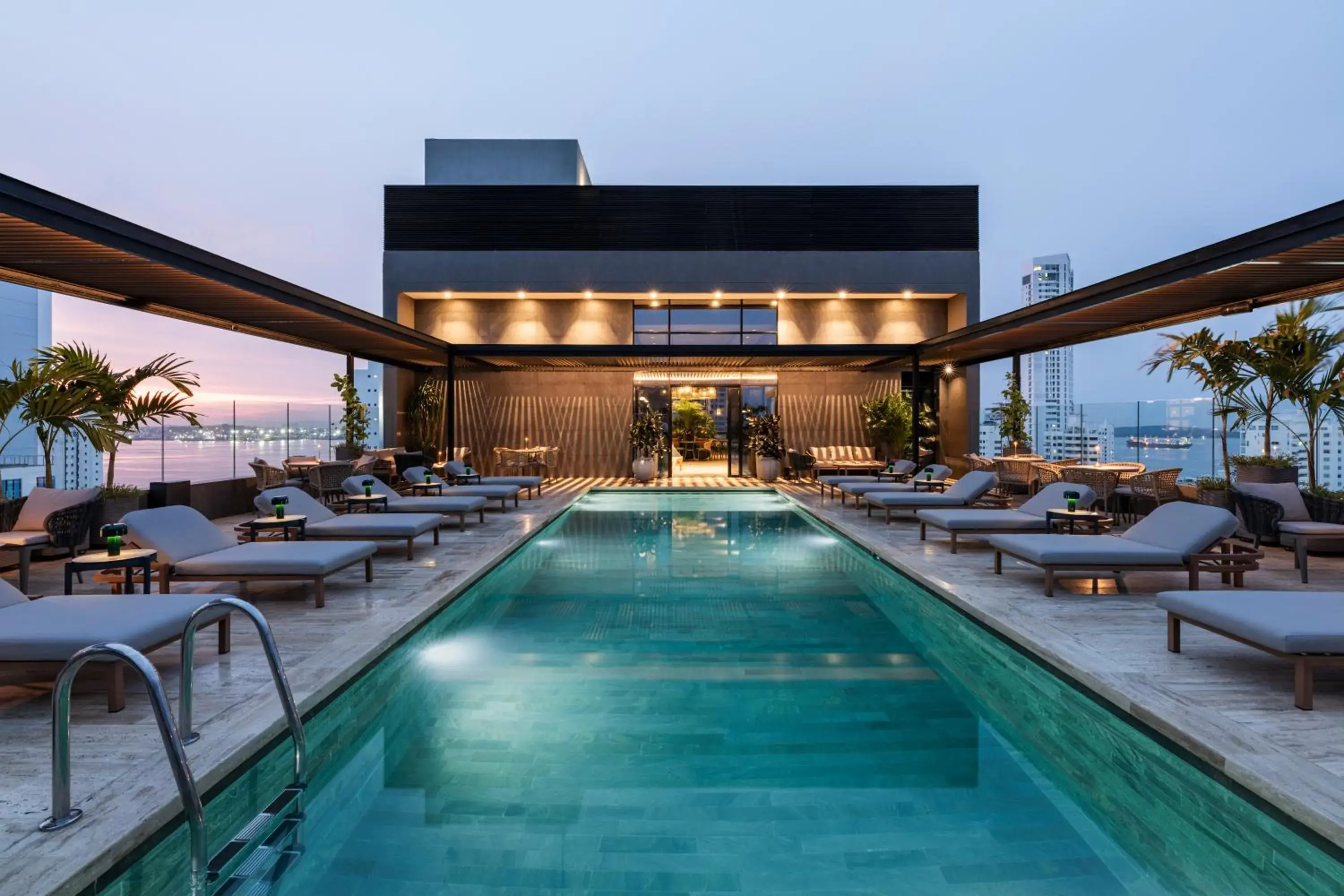 OZ Hotel Collection OZ Hotel Collection