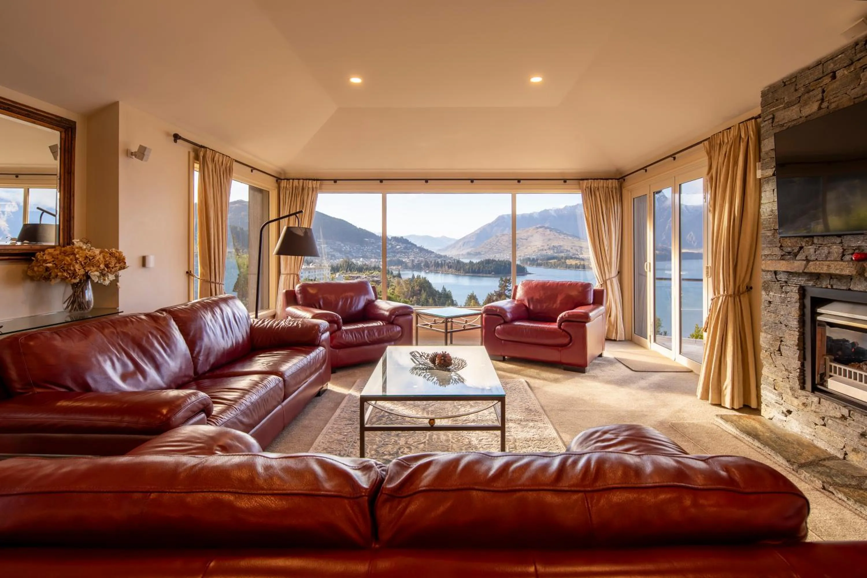 Natural landscape in Aspen House