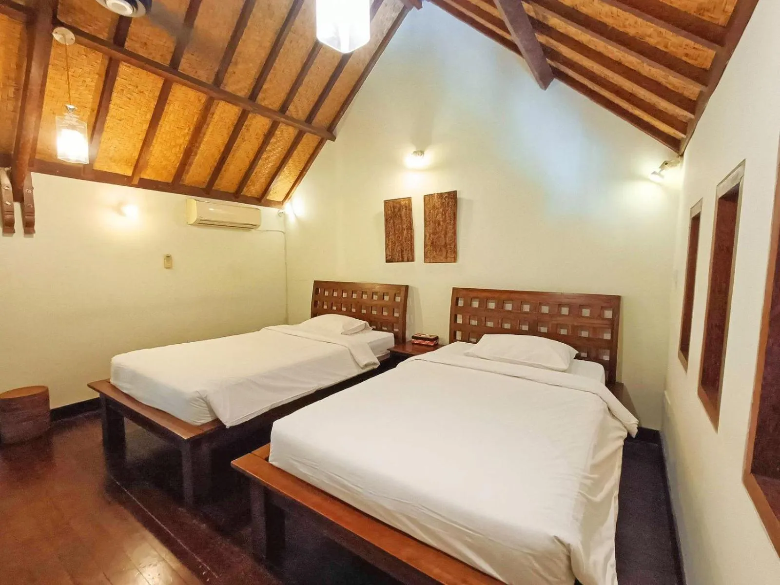 Bed in Sayang Taman Villas