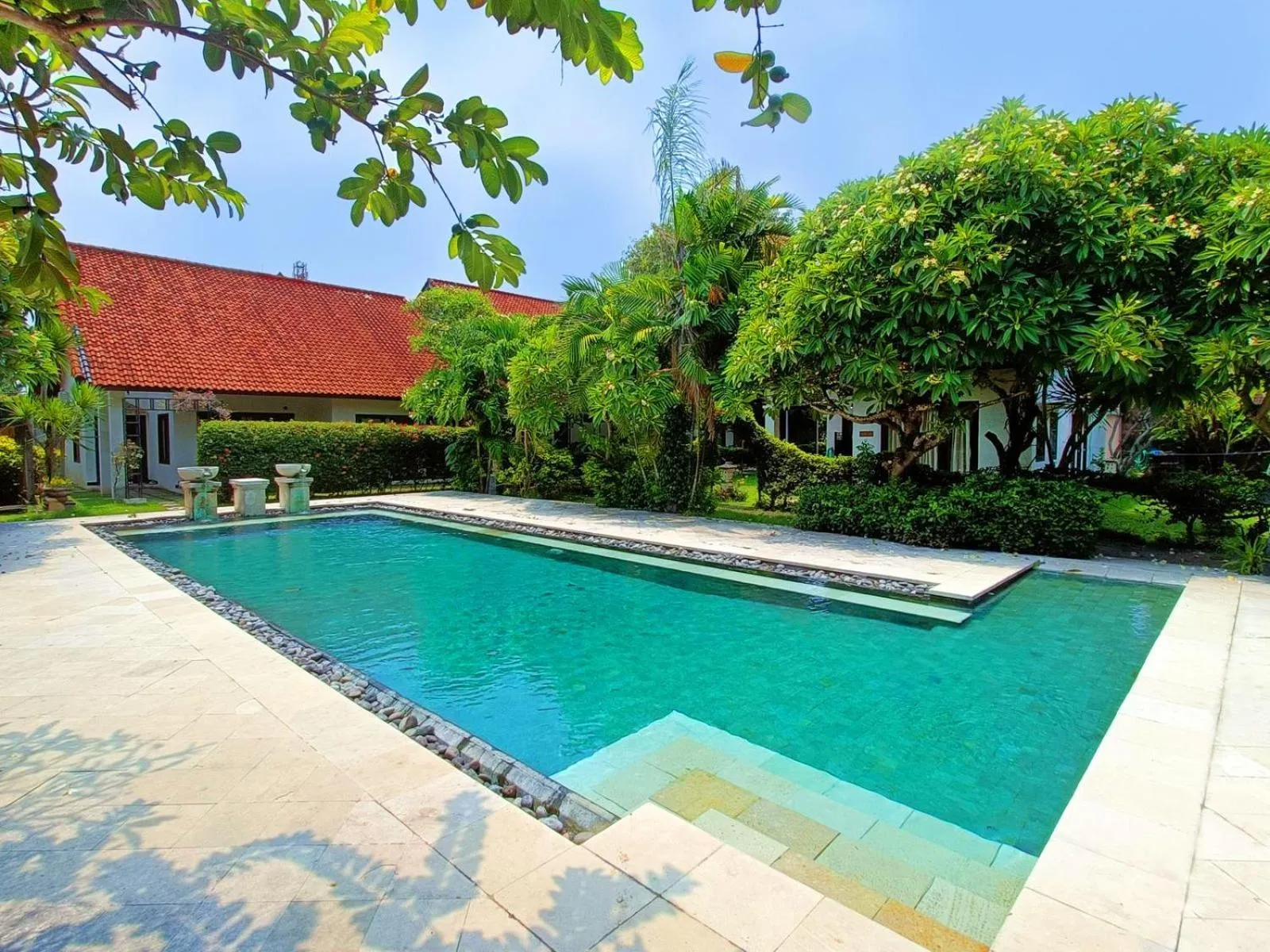 Swimming pool in Sayang Taman Villas