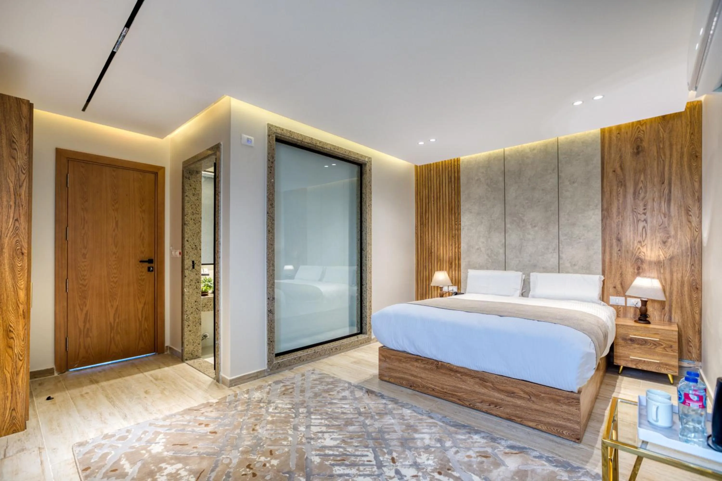 Photo of the whole room, Bed in Pyramids Yard Hotel