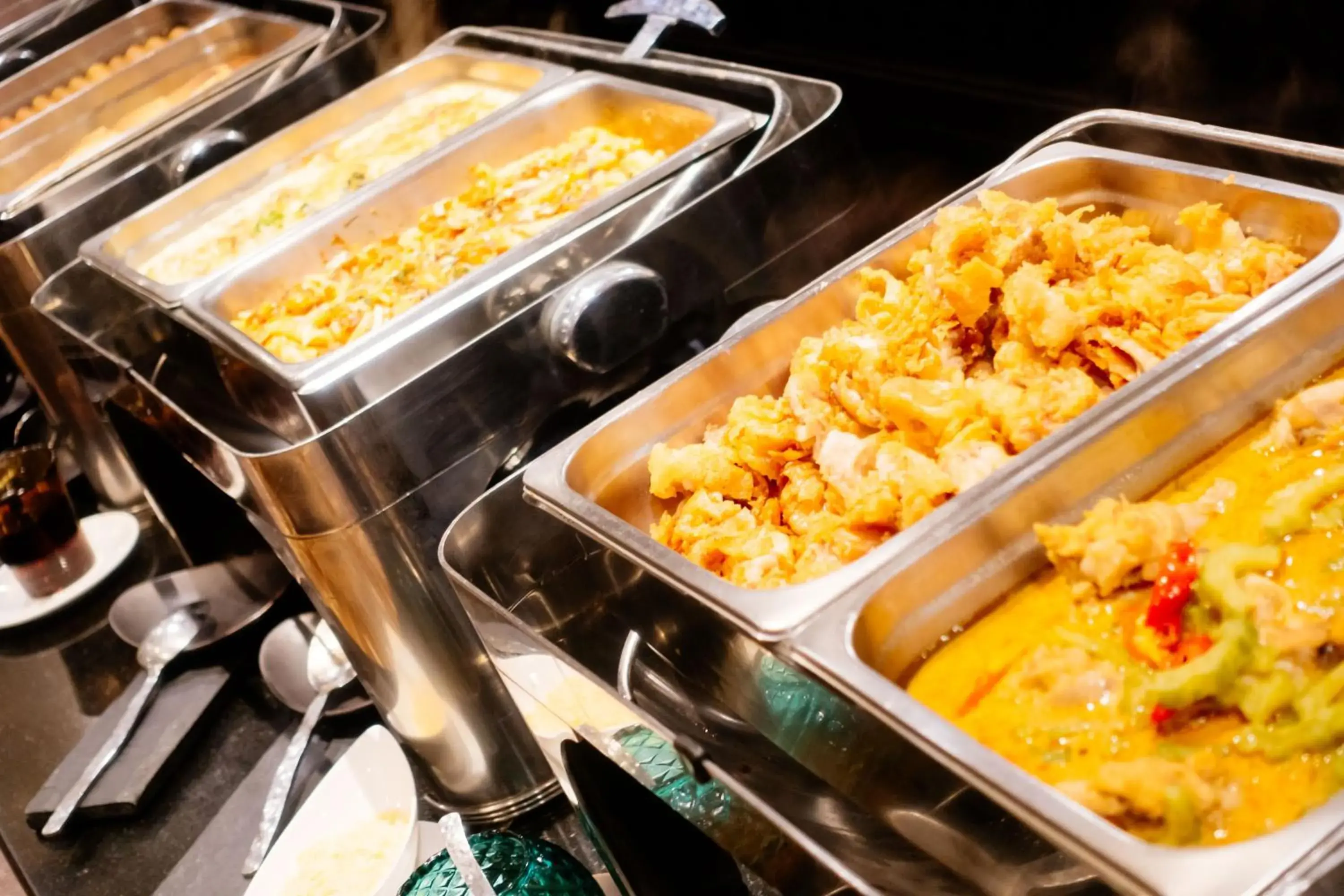 Restaurant/places to eat in Pyramids Yard Hotel Restaurant/places to eat in Pyramids Yard Hotel