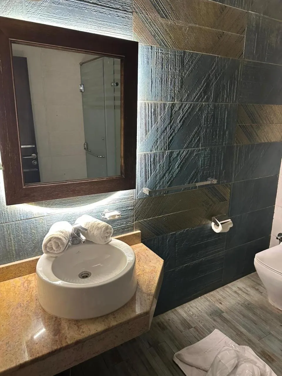 Bathroom in Pyramids Yard Hotel