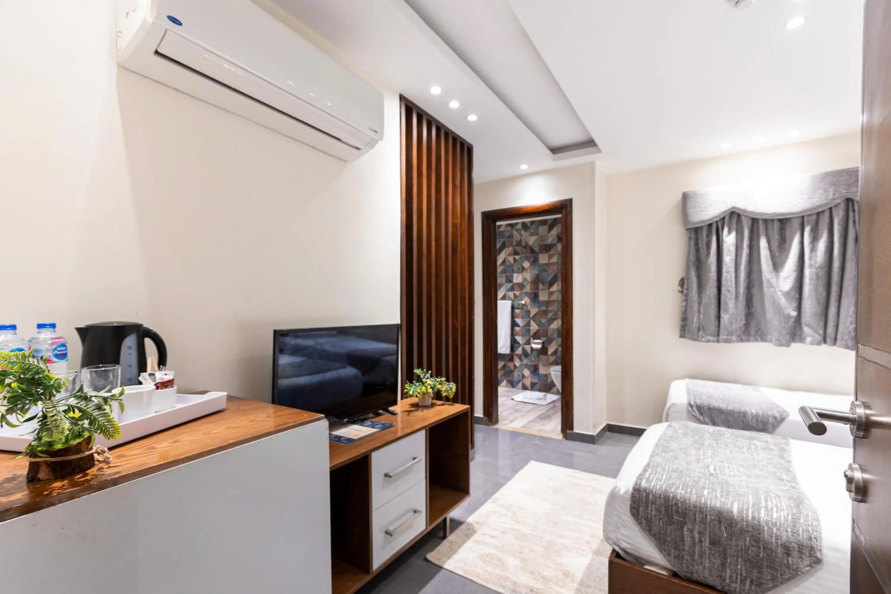 Bed in Pyramids Yard Hotel