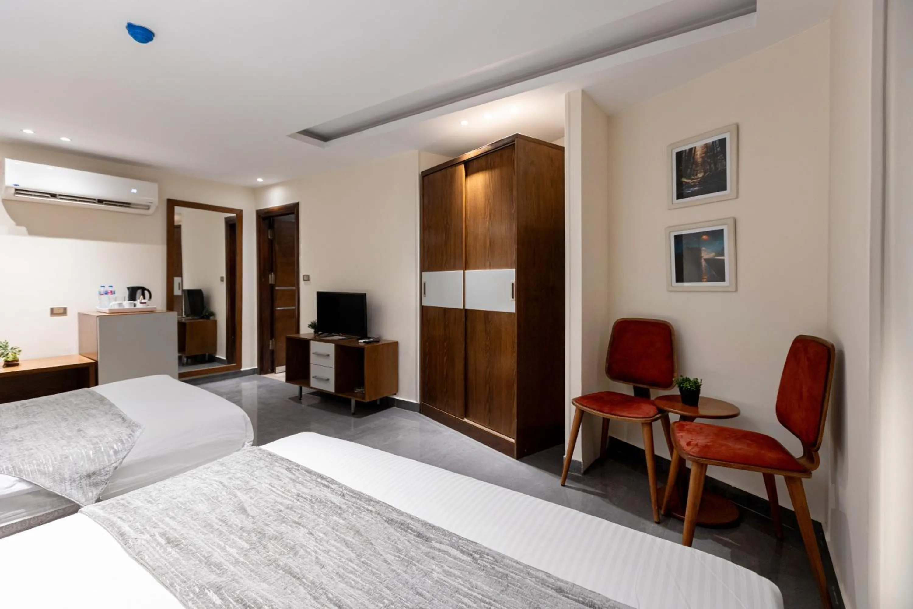 Bed in Pyramids Yard Hotel