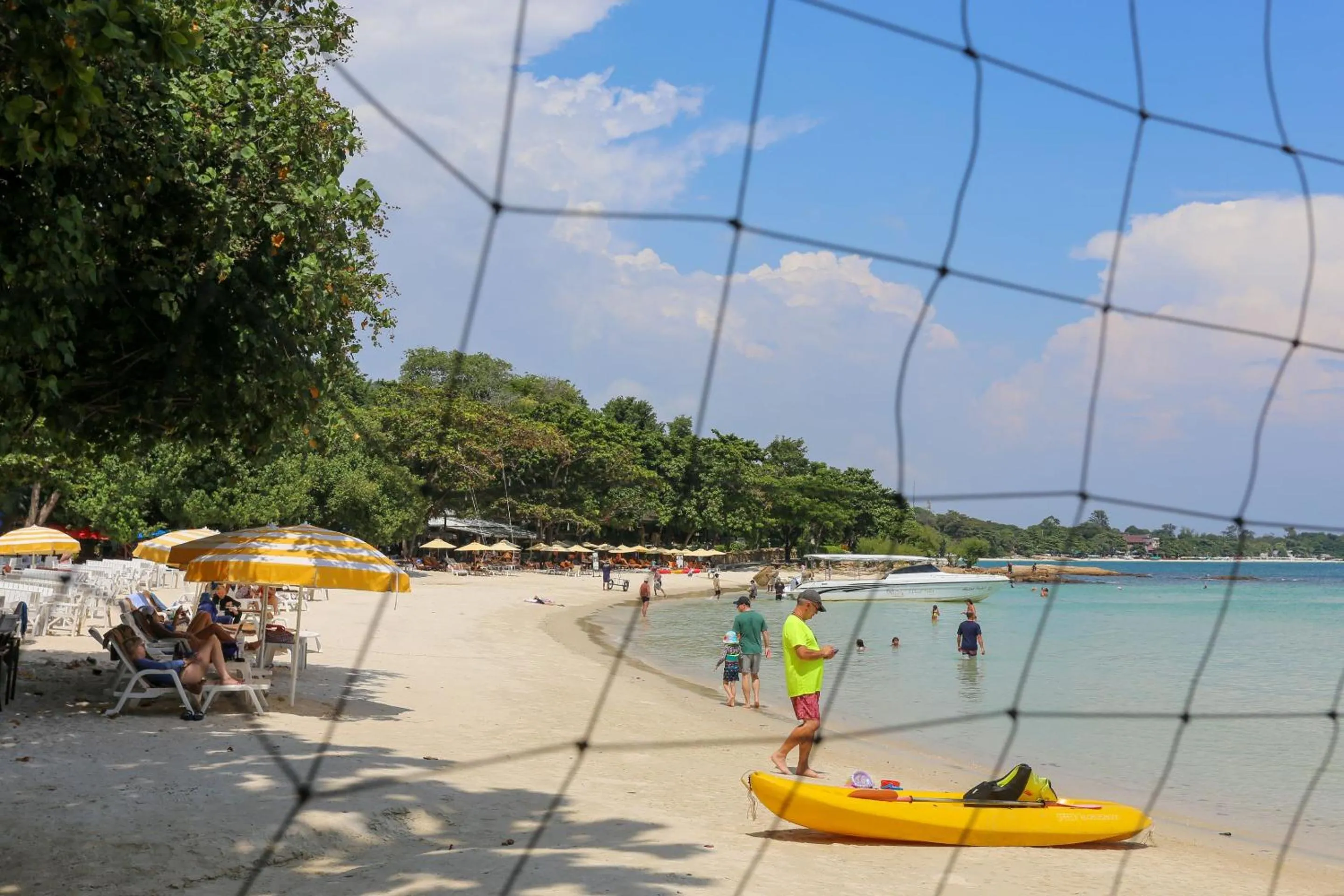 Beach in Tubtim Resort