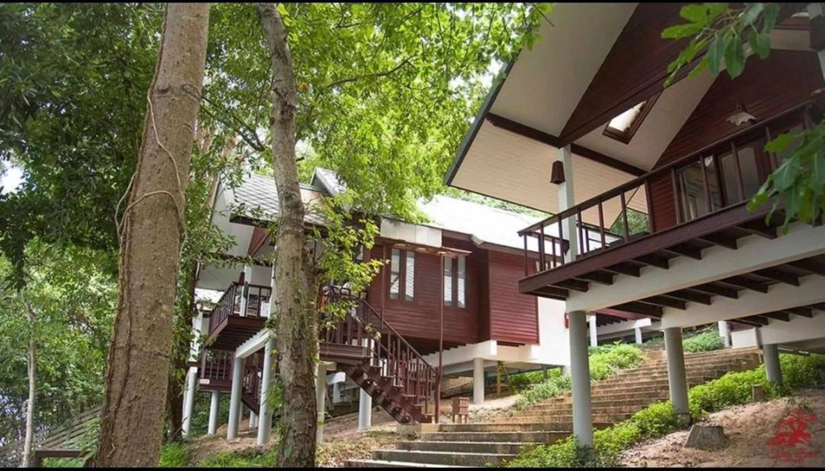 Balcony with Garden View in Tubtim Resort