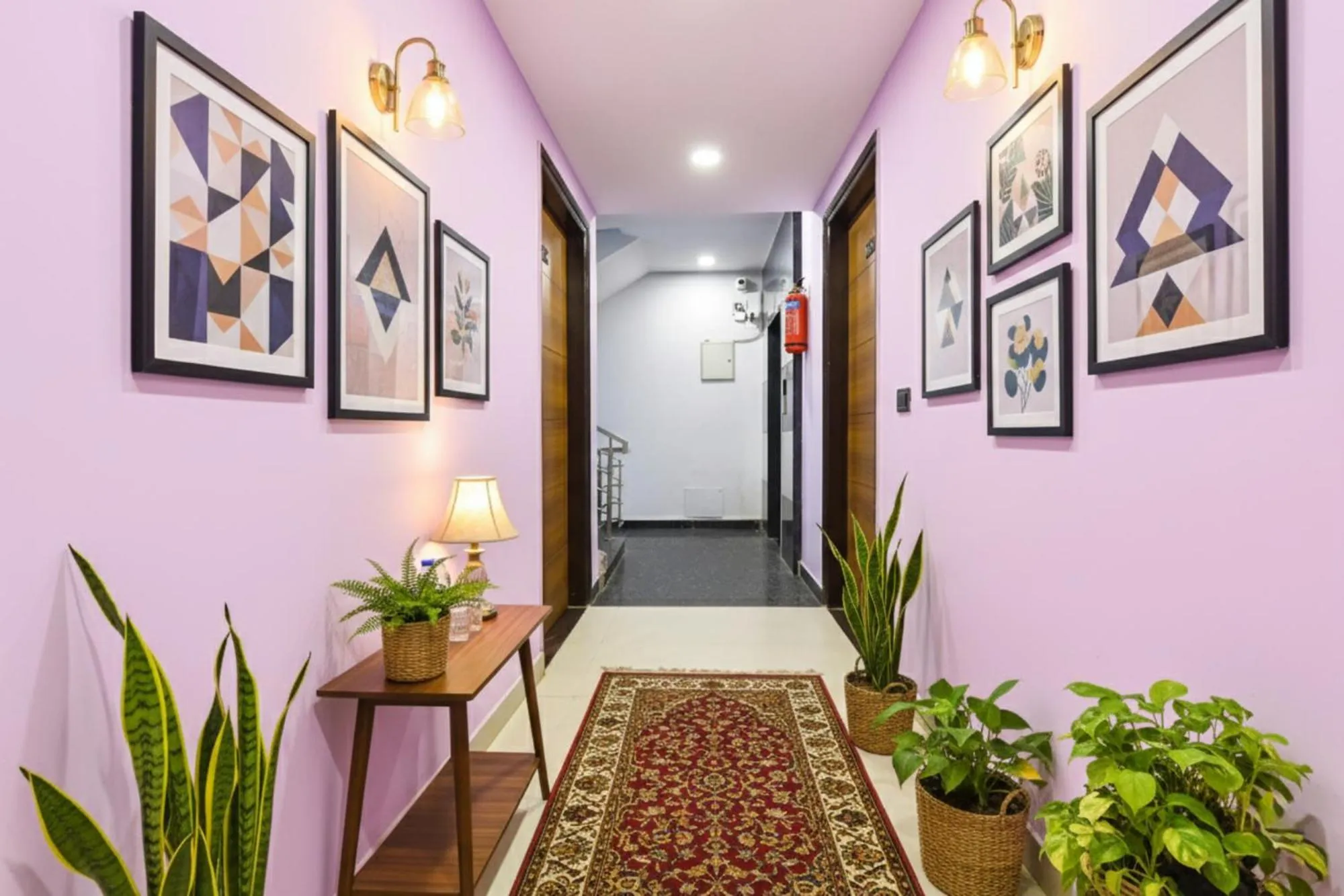 Lobby or reception in FabHotel Pink Palace Raja Park