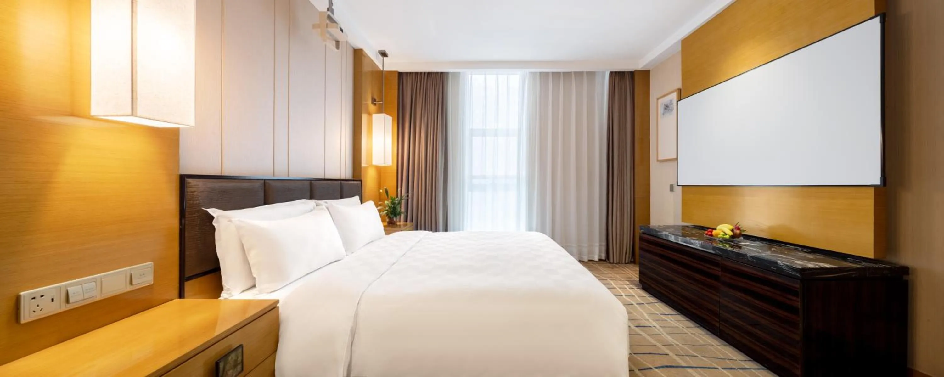 Lyhn International Hotel Chengdu Taikoo Li