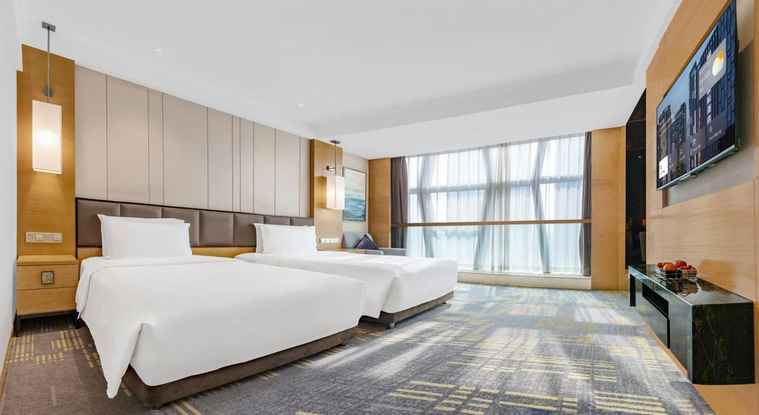 Deluxe Twin Room in Lyhn International Hotel Chengdu Taikoo Li