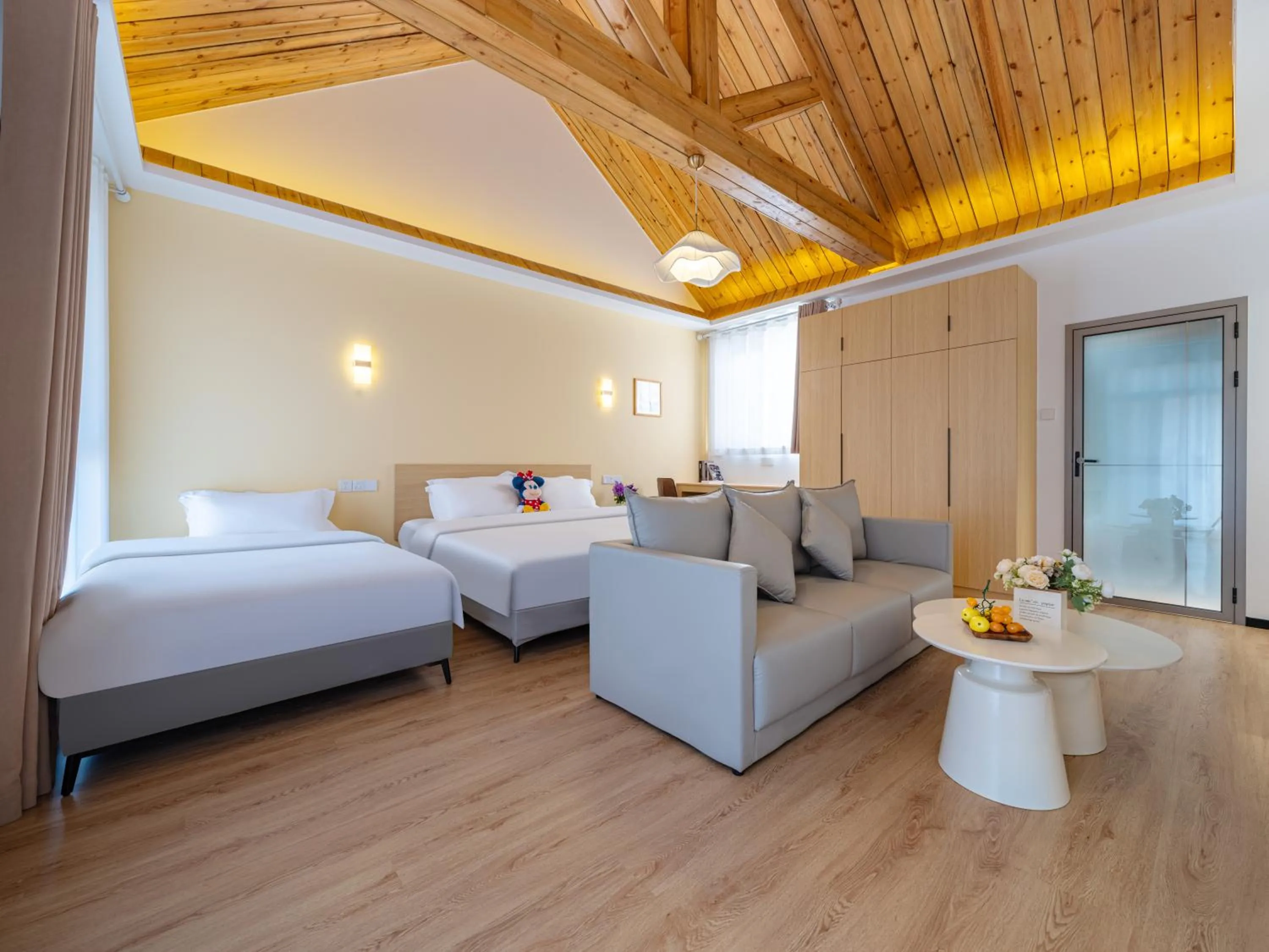 JOYSEA HUT