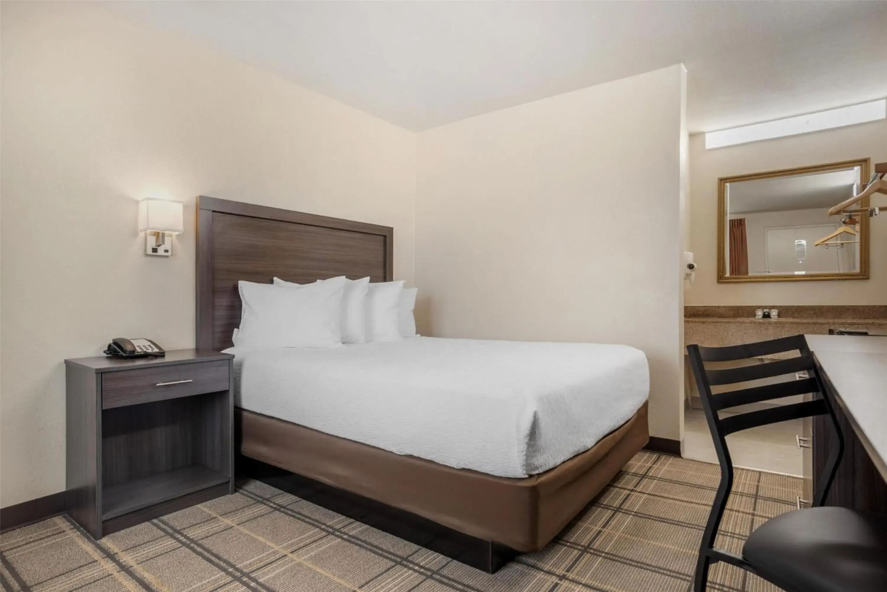 Bedroom, Bed in SureStay by Best Western Gonzales Bedroom, Bed in SureStay by Best Western Gonzales