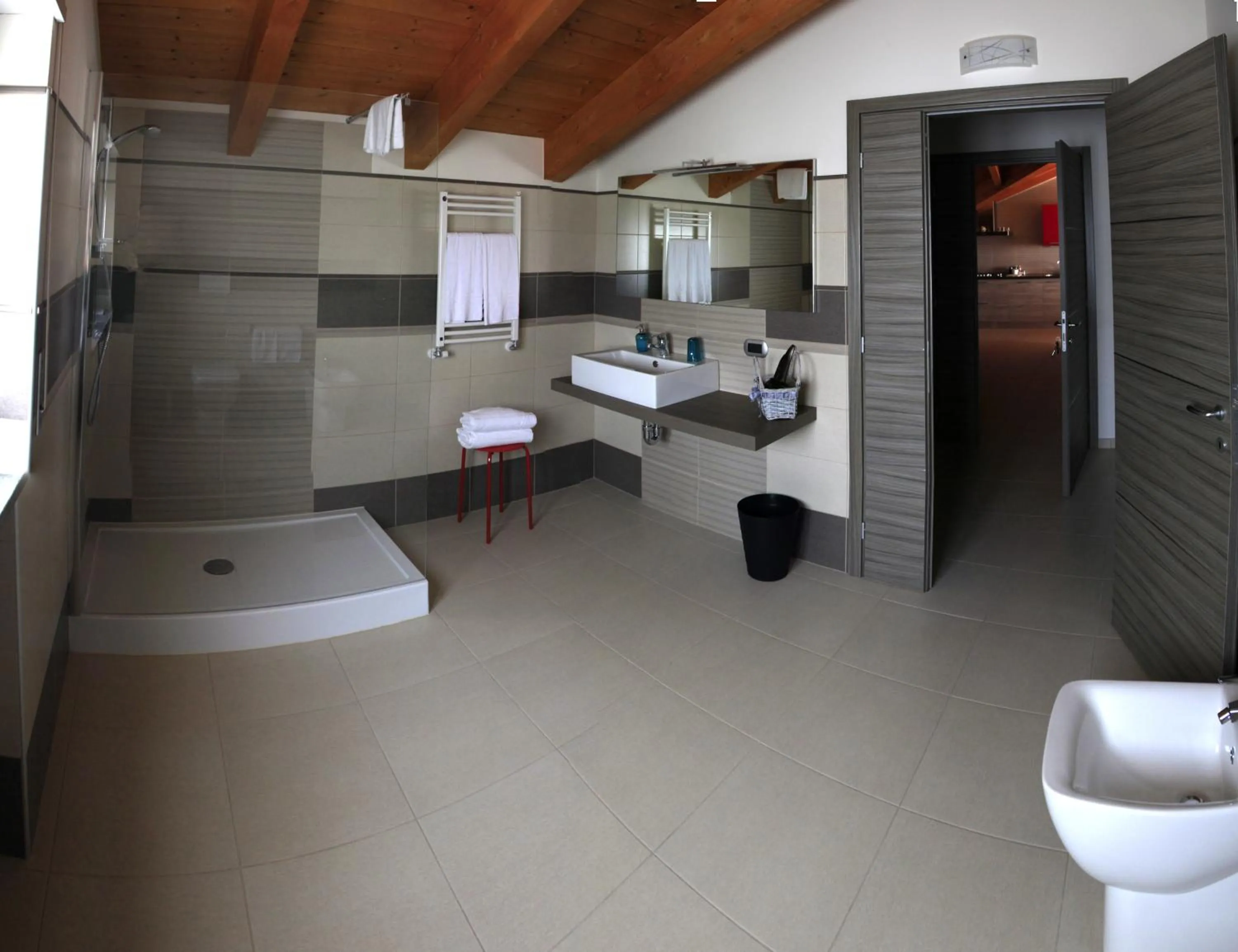 Bathroom in B&B Alba in Langhe