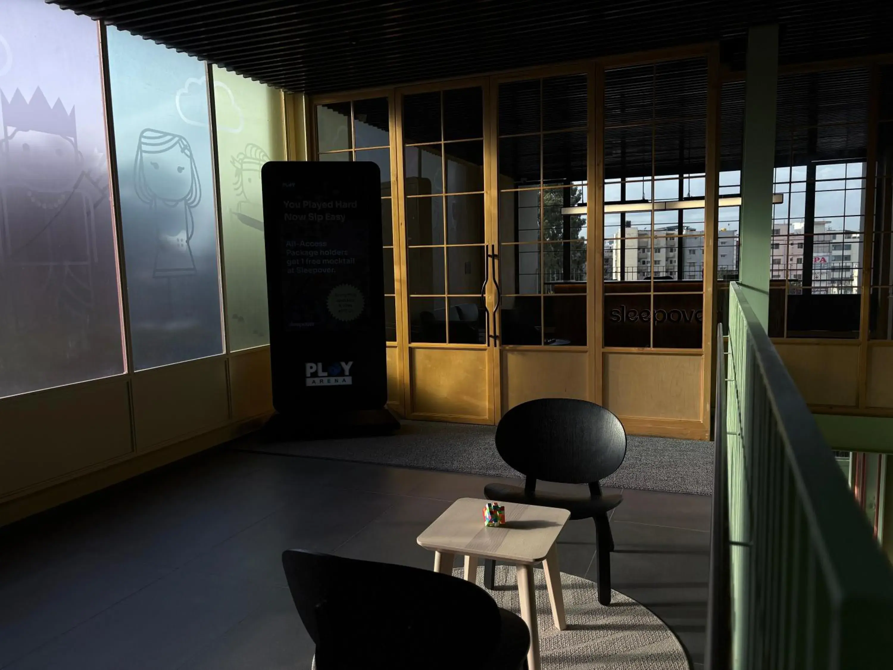 Facade/entrance in Sleepover Facade/entrance in Sleepover