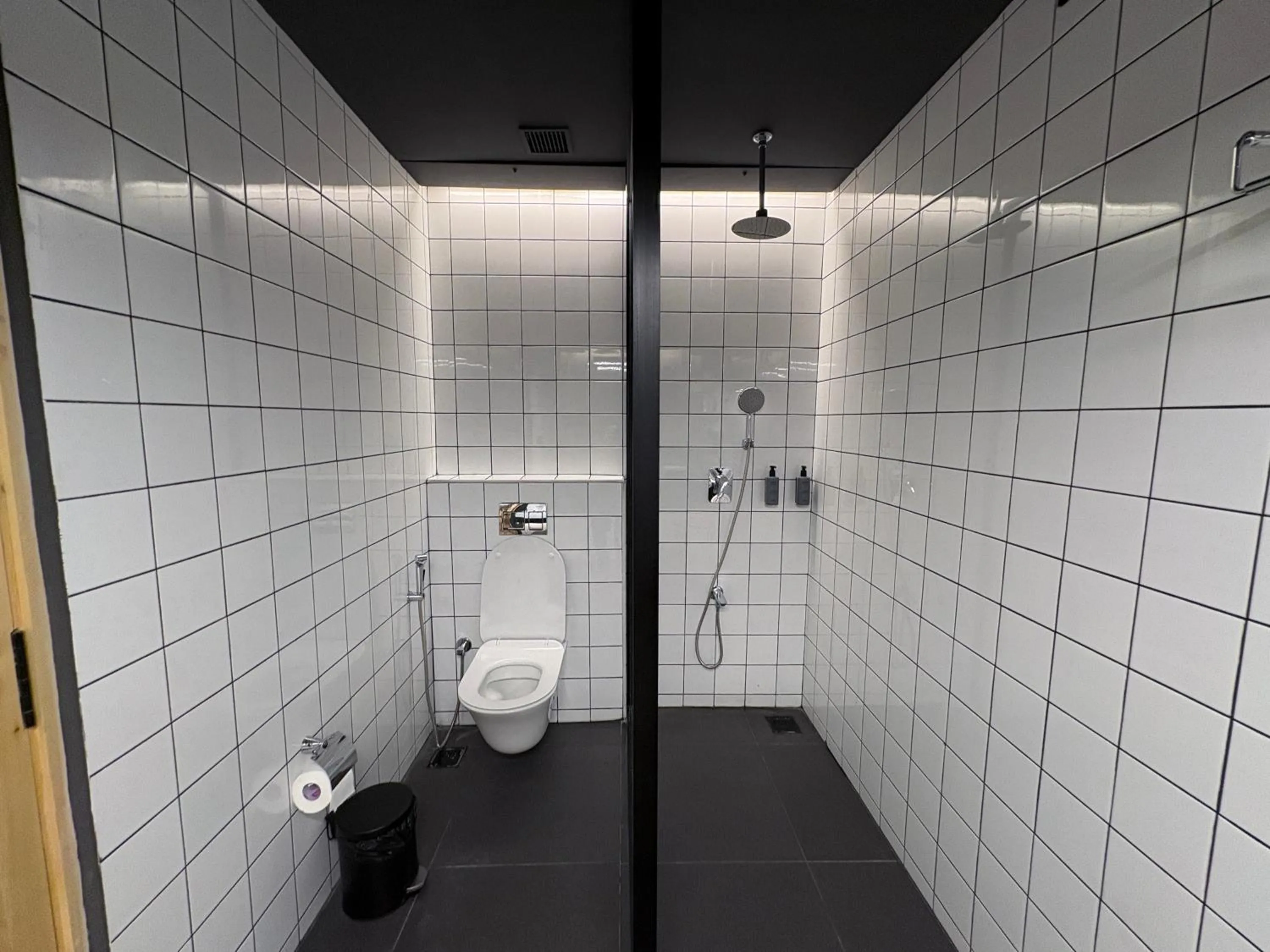 Bathroom in Sleepover