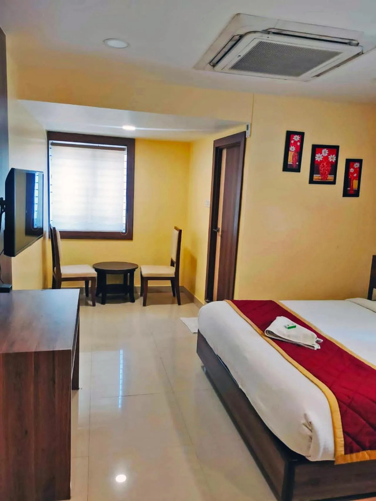 Bedroom in G Comforts Electronics City