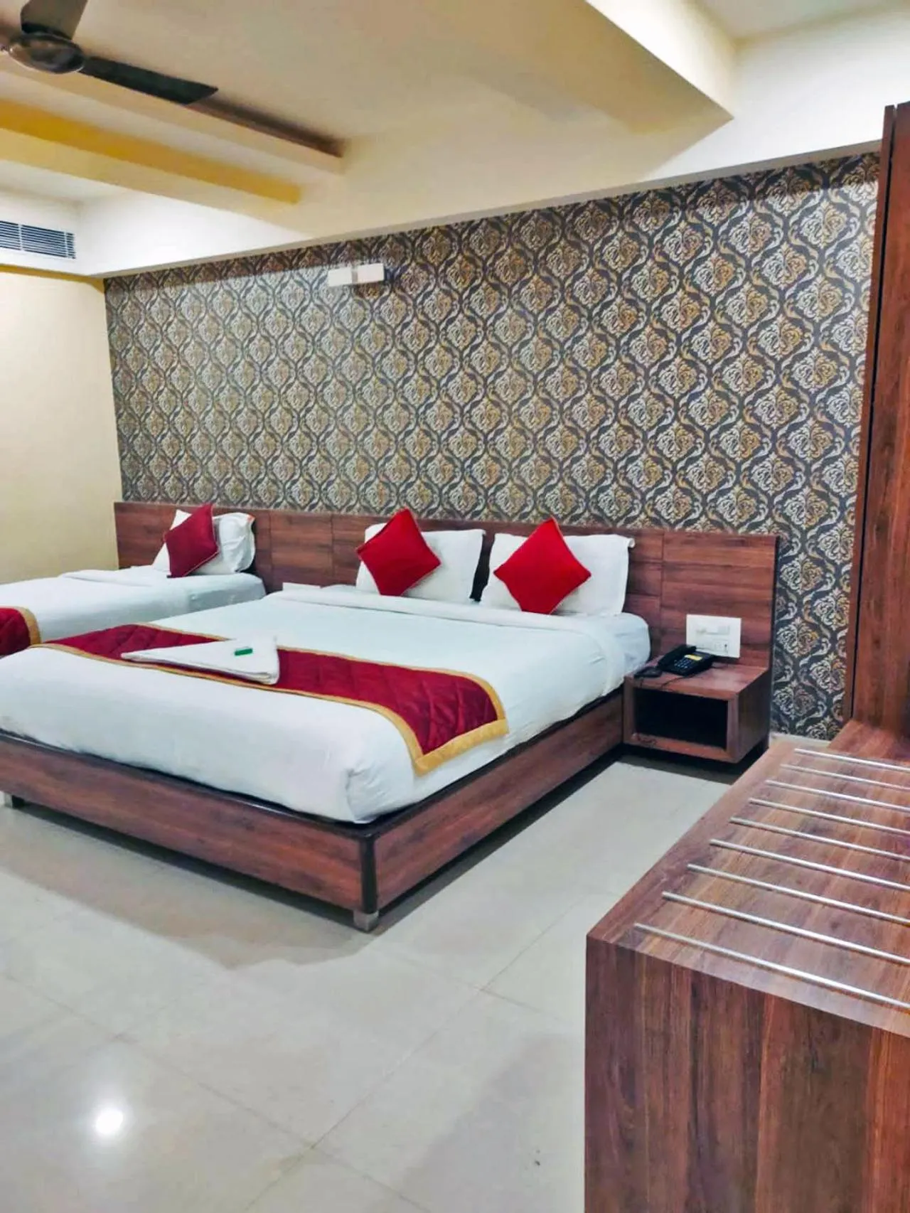 Bedroom in G Comforts Electronics City