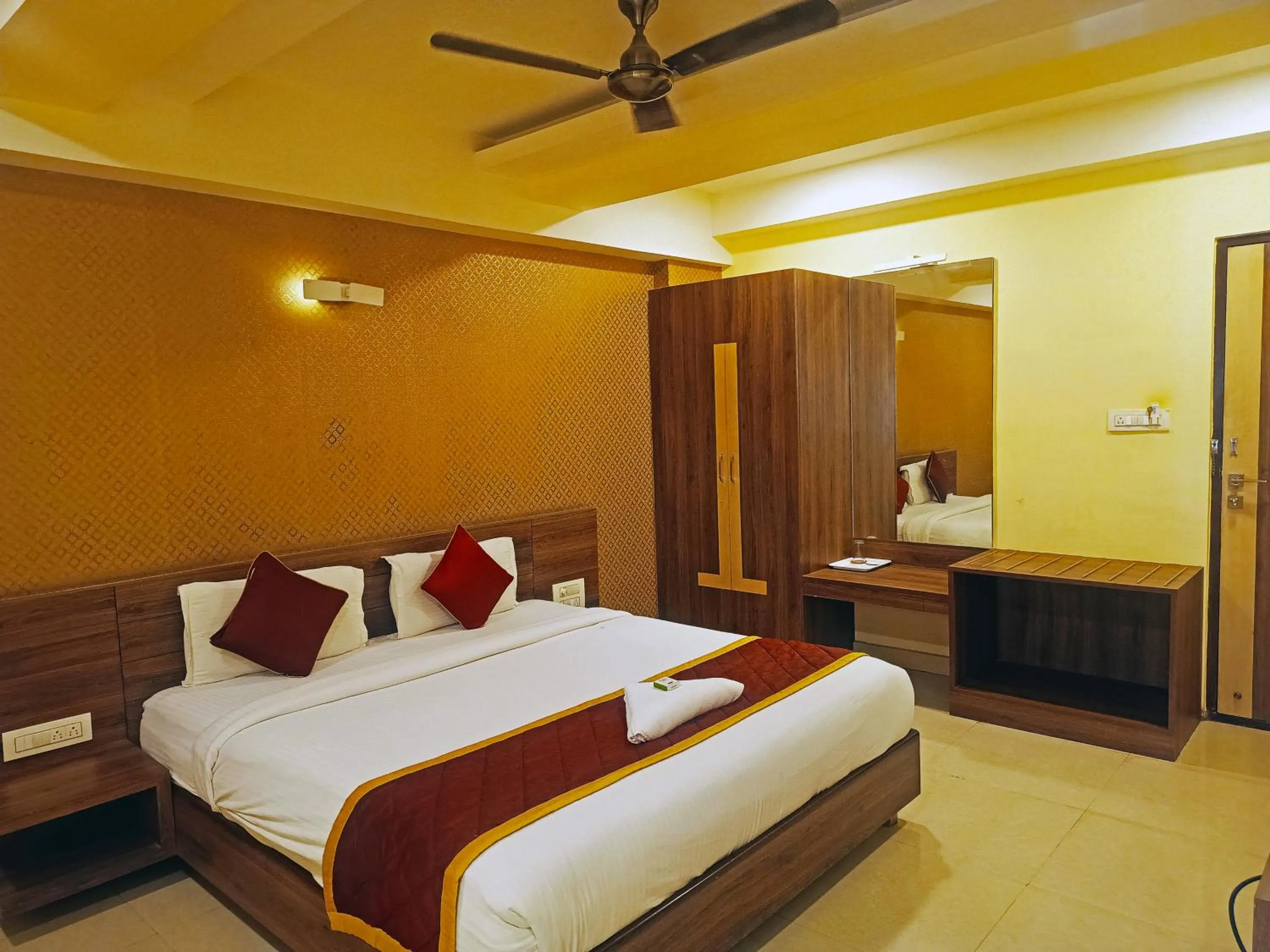 Bedroom in G Comforts Electronics City