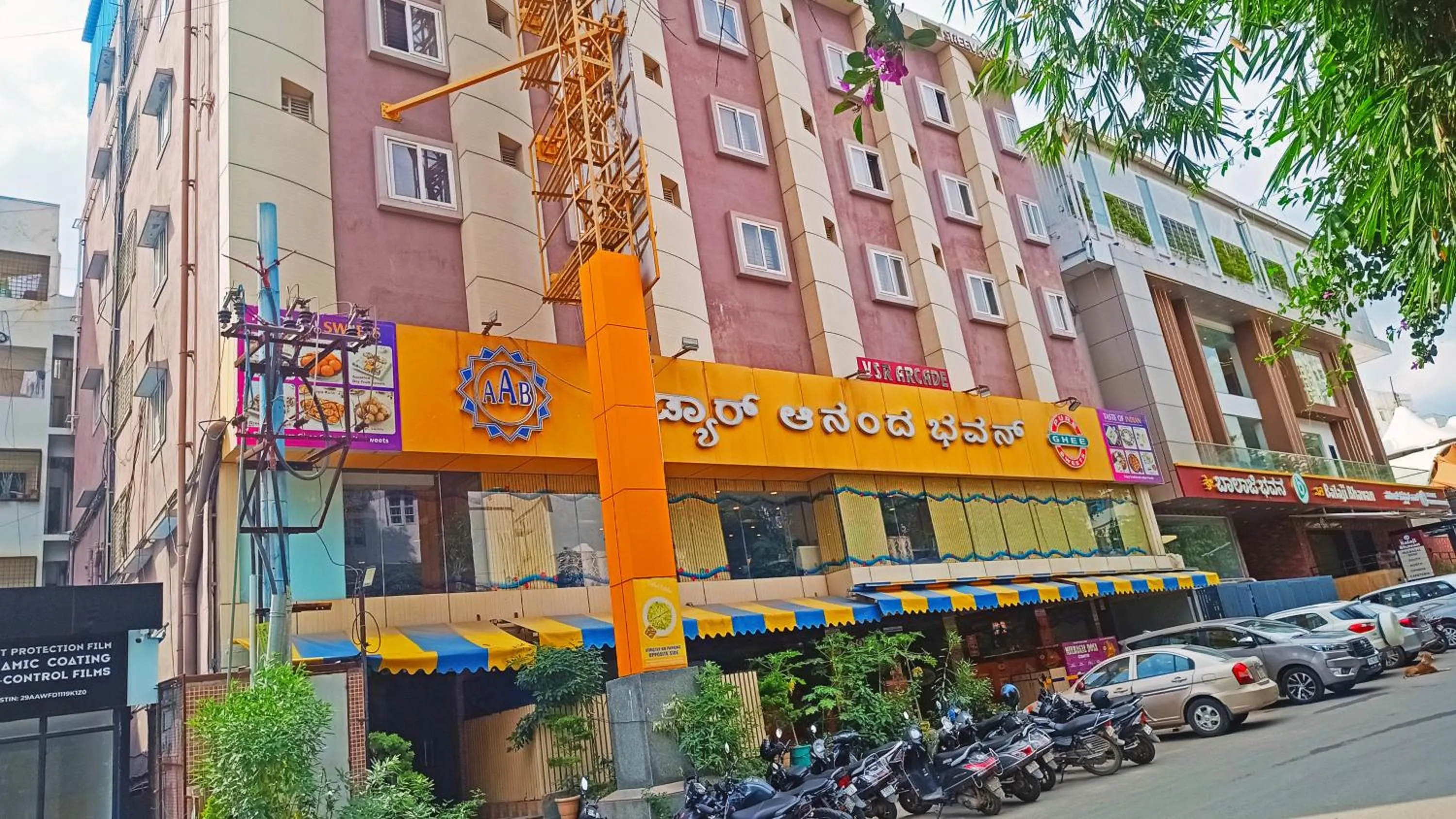 Property building in G Comforts Electronics City