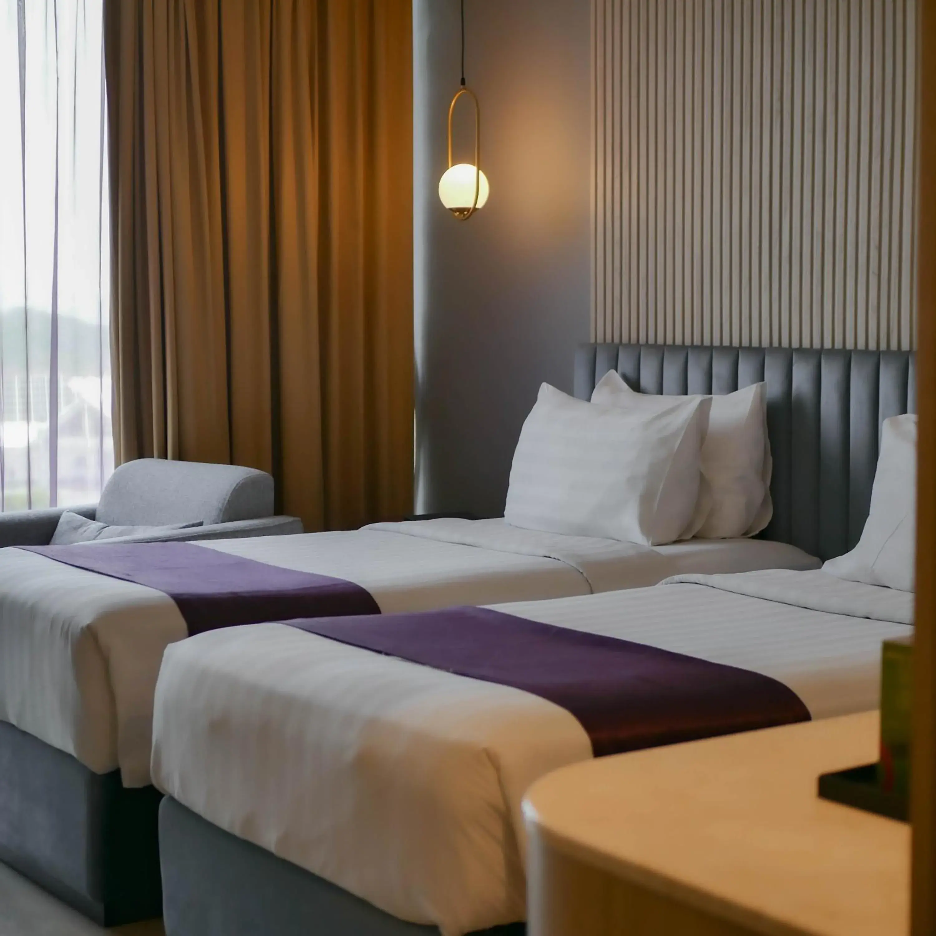 Bedroom, Bed in Grand Edge Hotel Semarang - CHSE Certified
