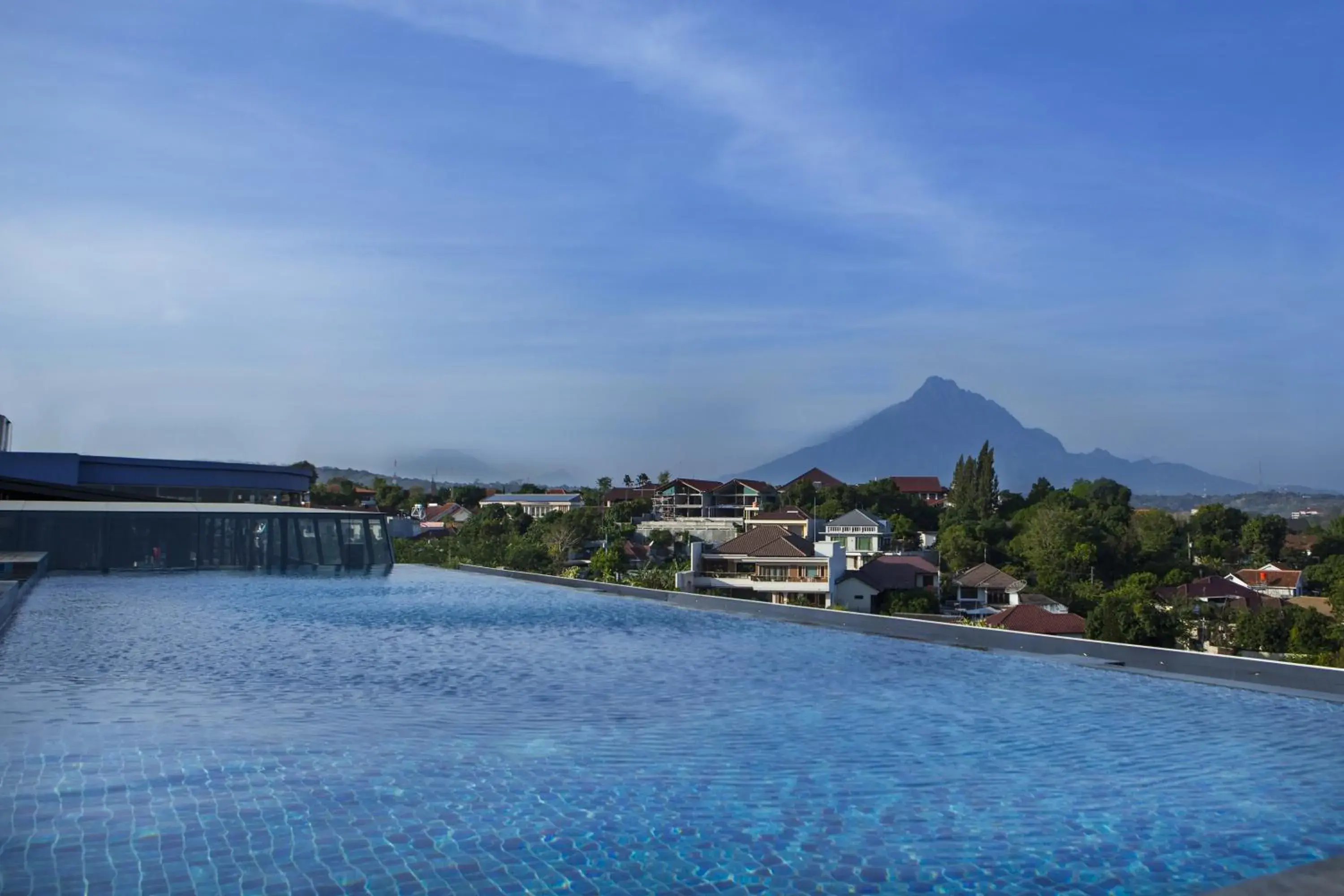 Day, Swimming Pool in Grand Edge Hotel Semarang - CHSE Certified