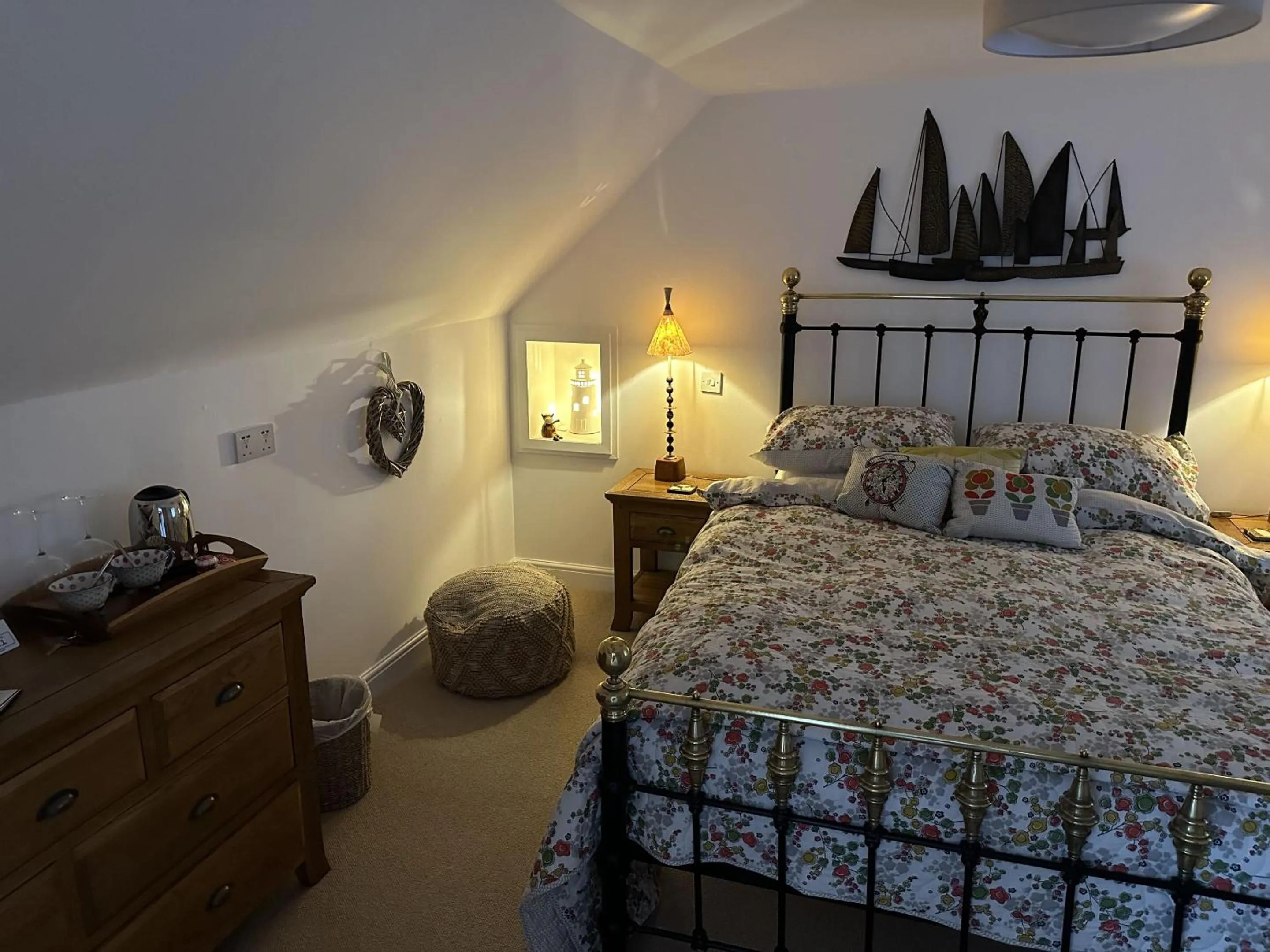 Bedroom, Bed in Sealladh Sona