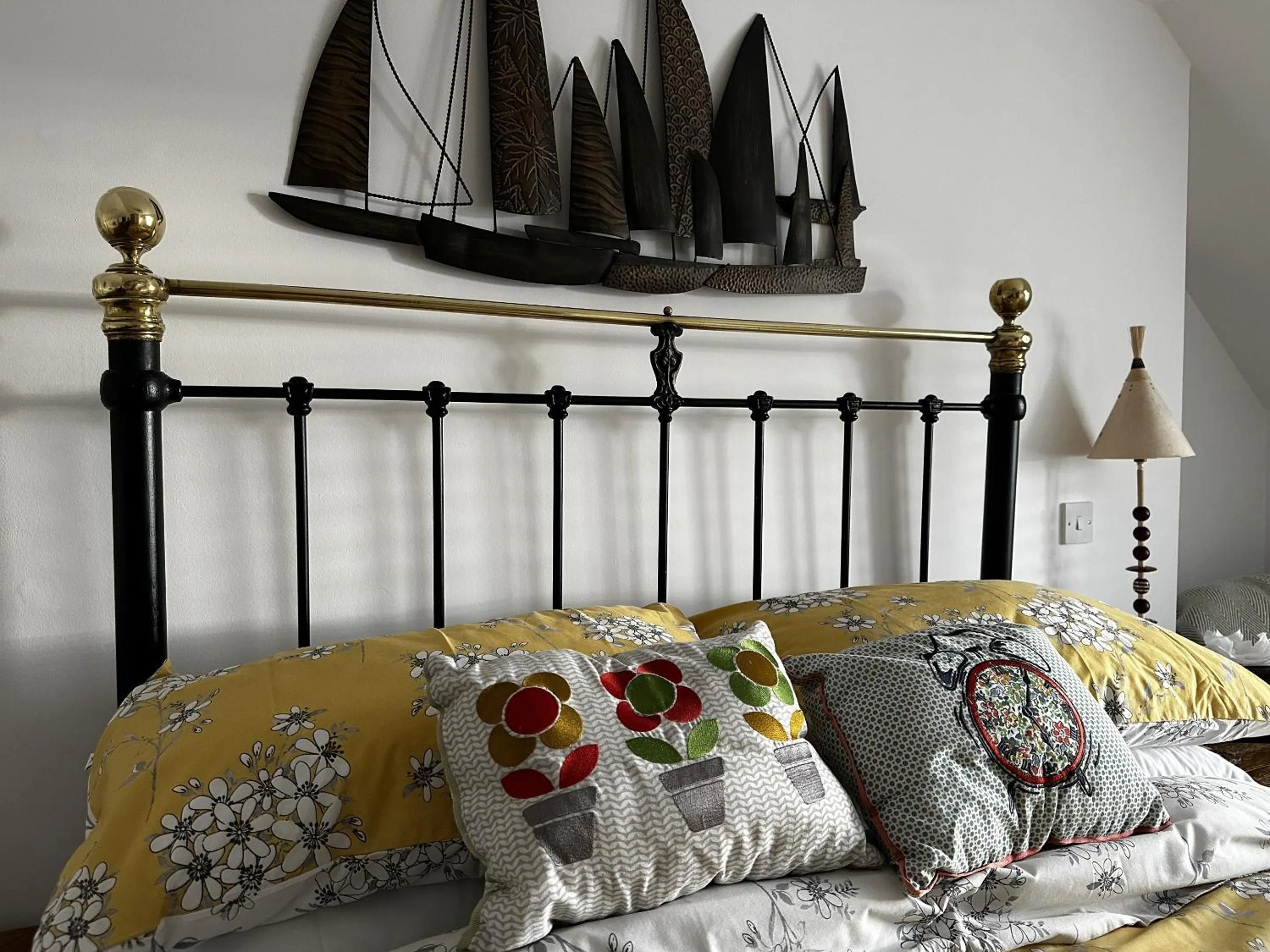 Bedroom, Bed in Sealladh Sona