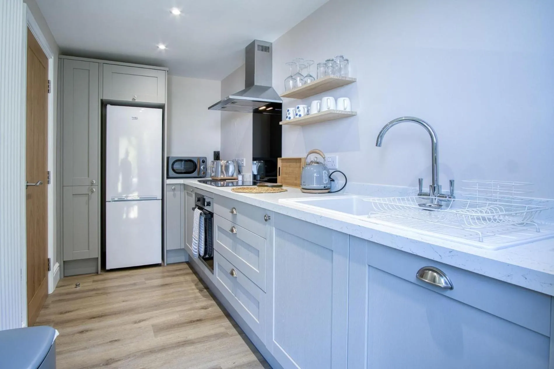 Waterfront 2 - 2 Bedroom Apartment - Wisemans Bridge