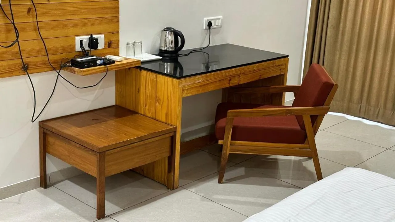 Bansari Greens Resort