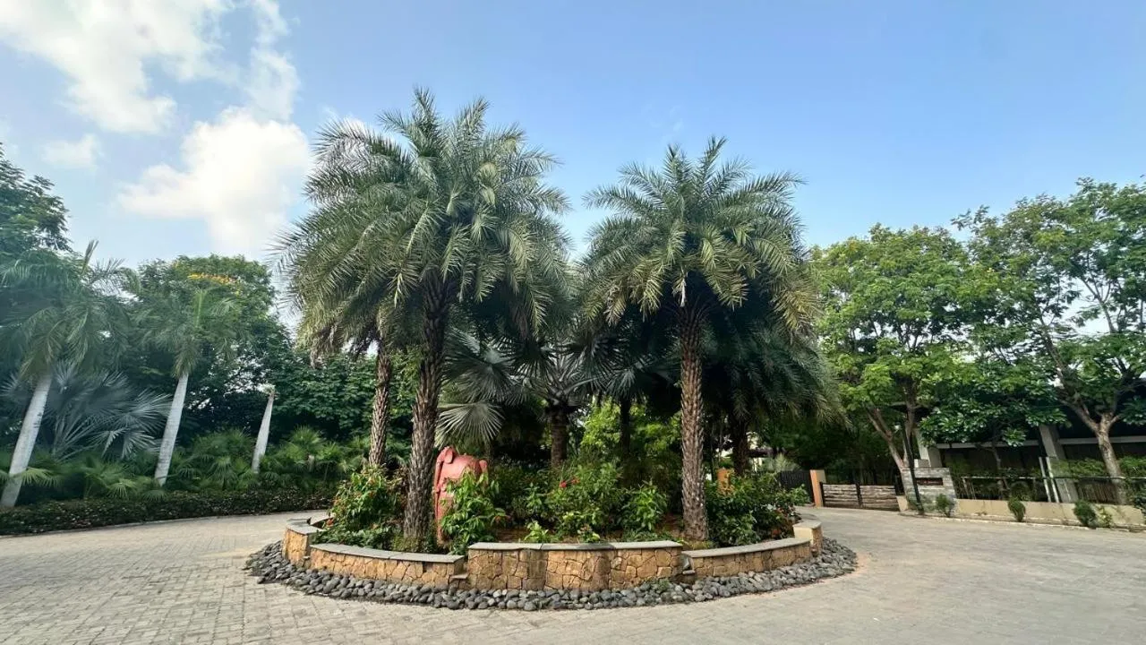 Bansari Greens Resort