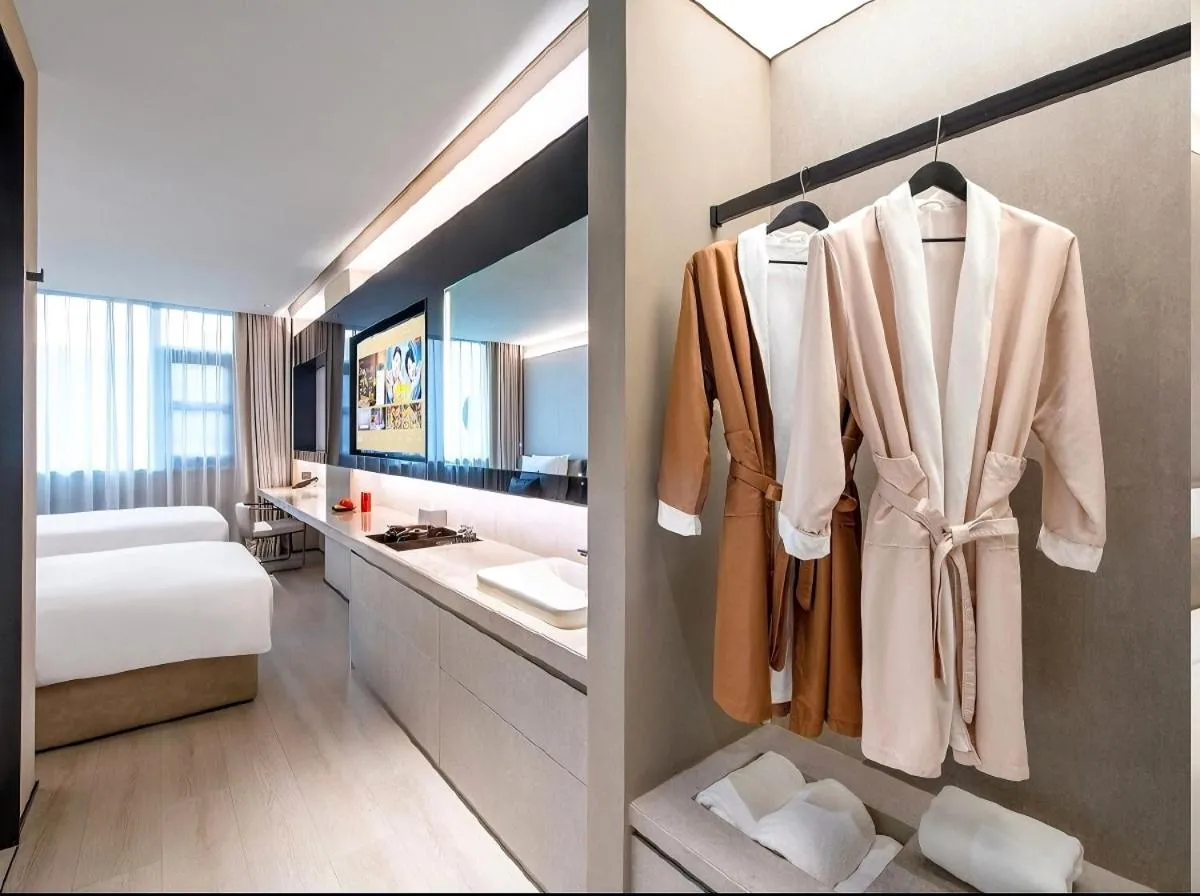 Bed in Xi'an Bell Tower Yongning Gate Orange Crystal Hotel